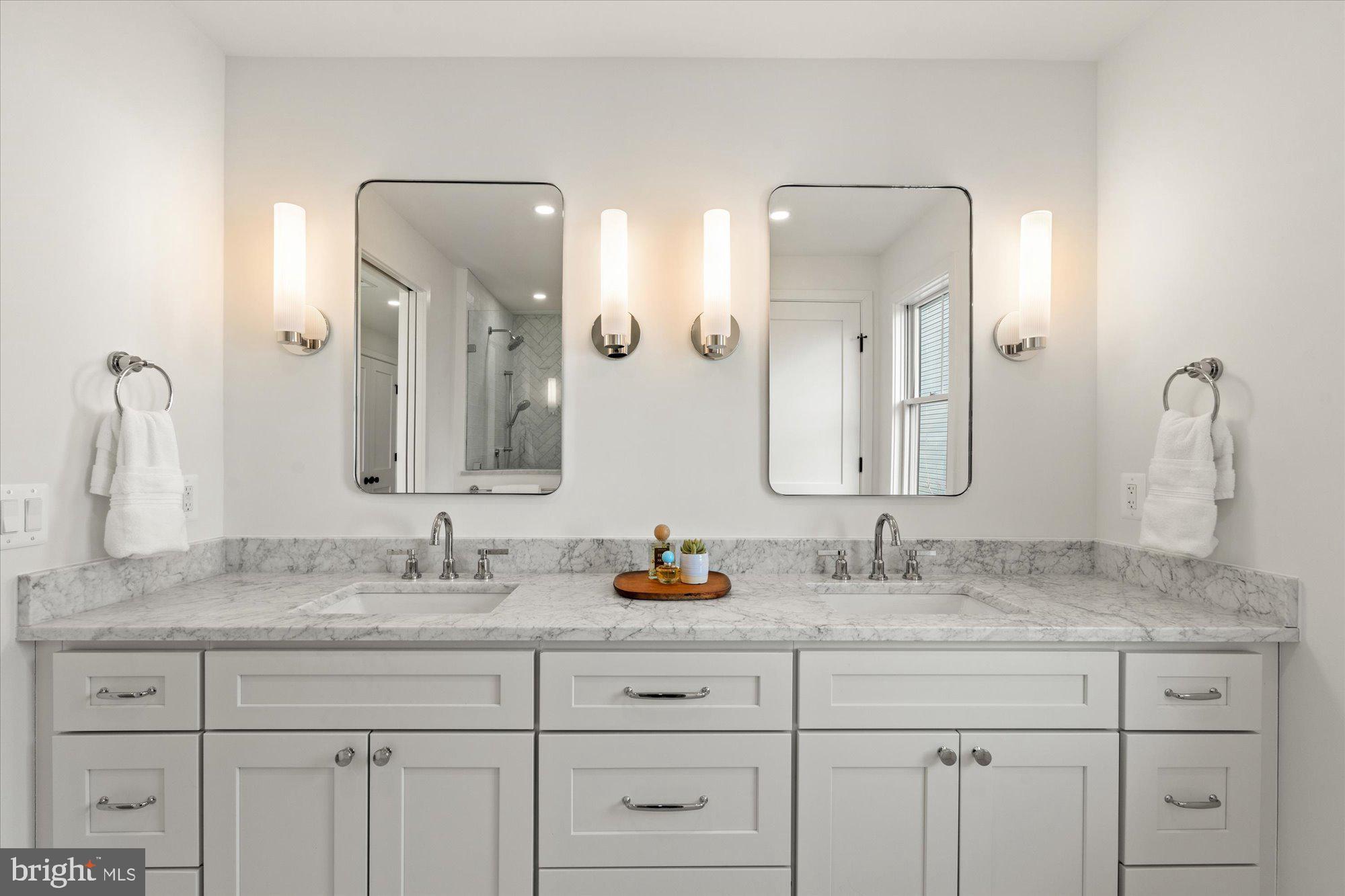 DEL RAY - Residential