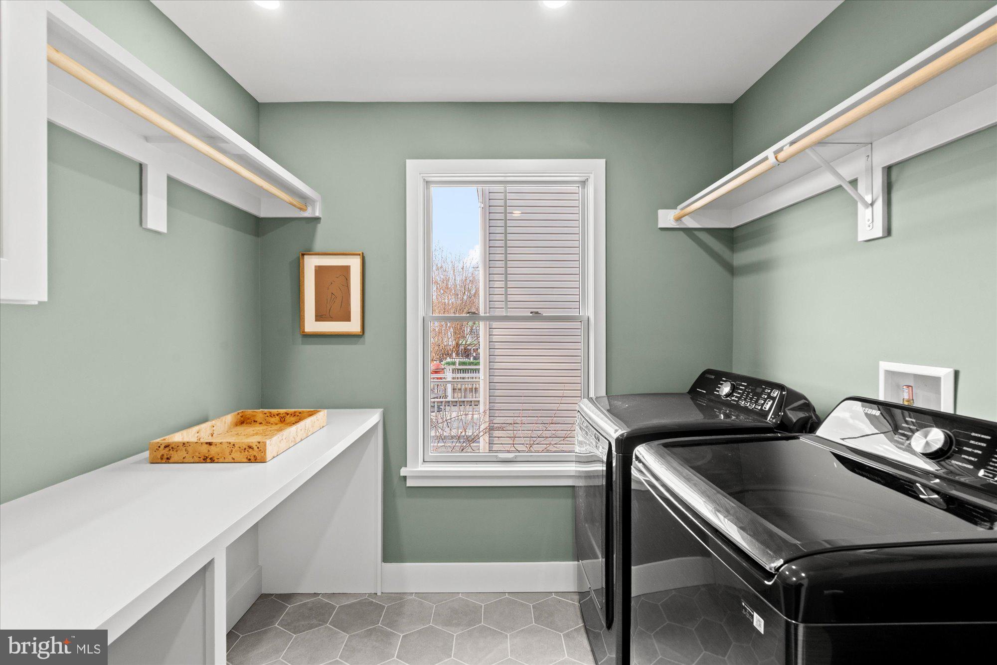 DEL RAY - Residential