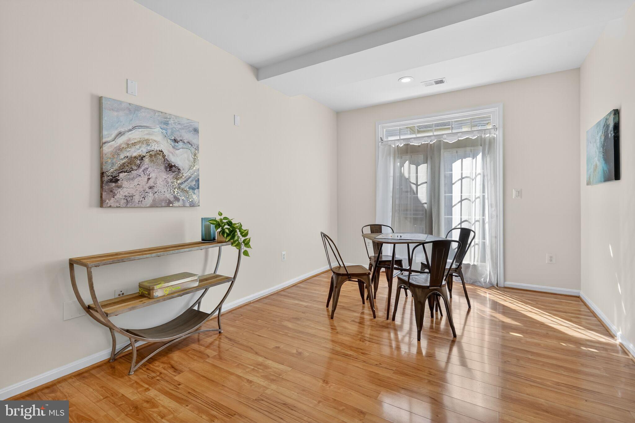 LAUREL HIGHLANDS - Residential