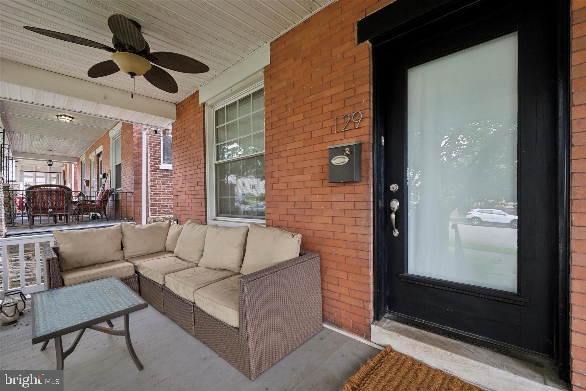129 W 8TH AVENUE