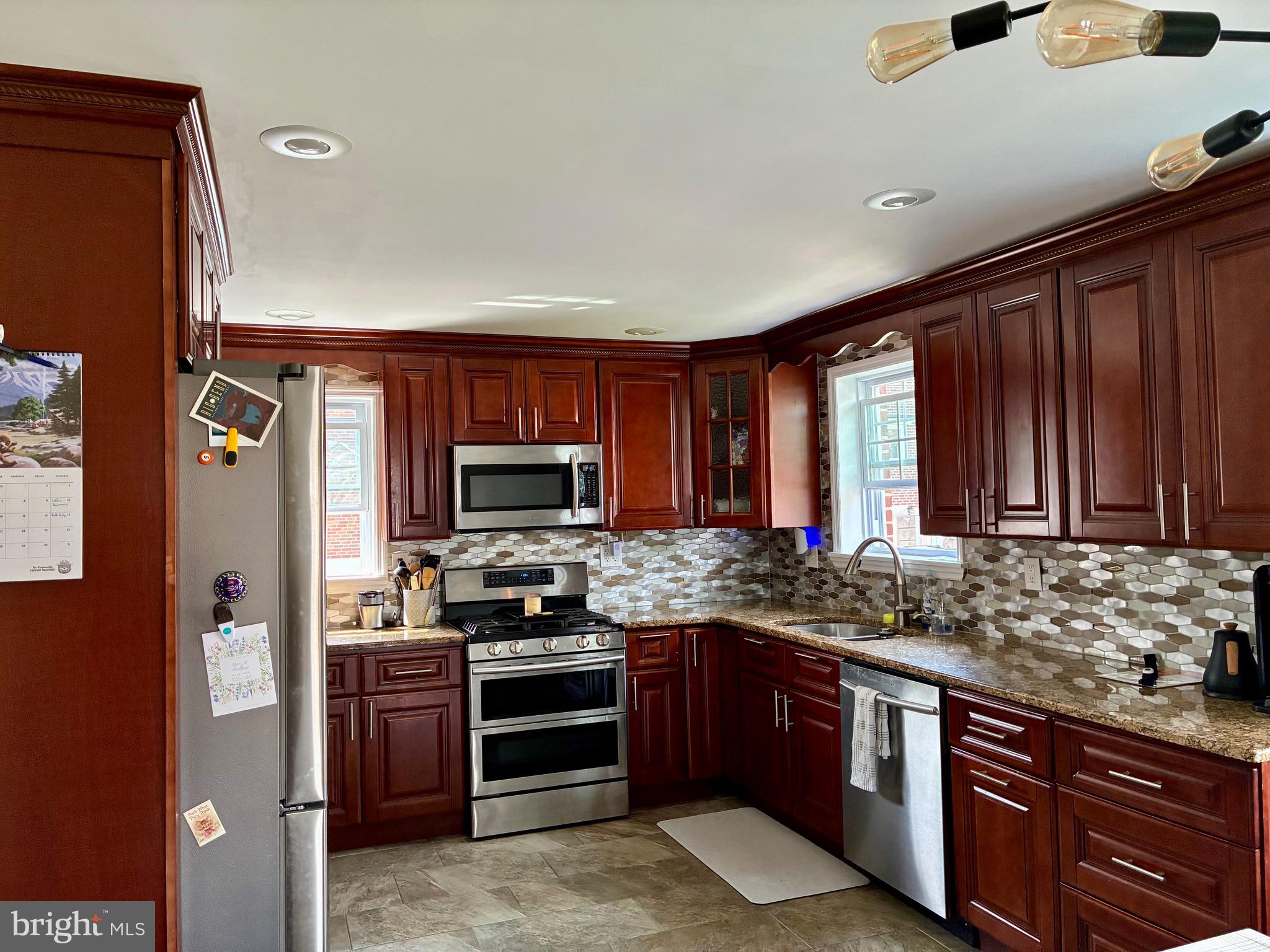 WISSAHICKON HILLS - Residential