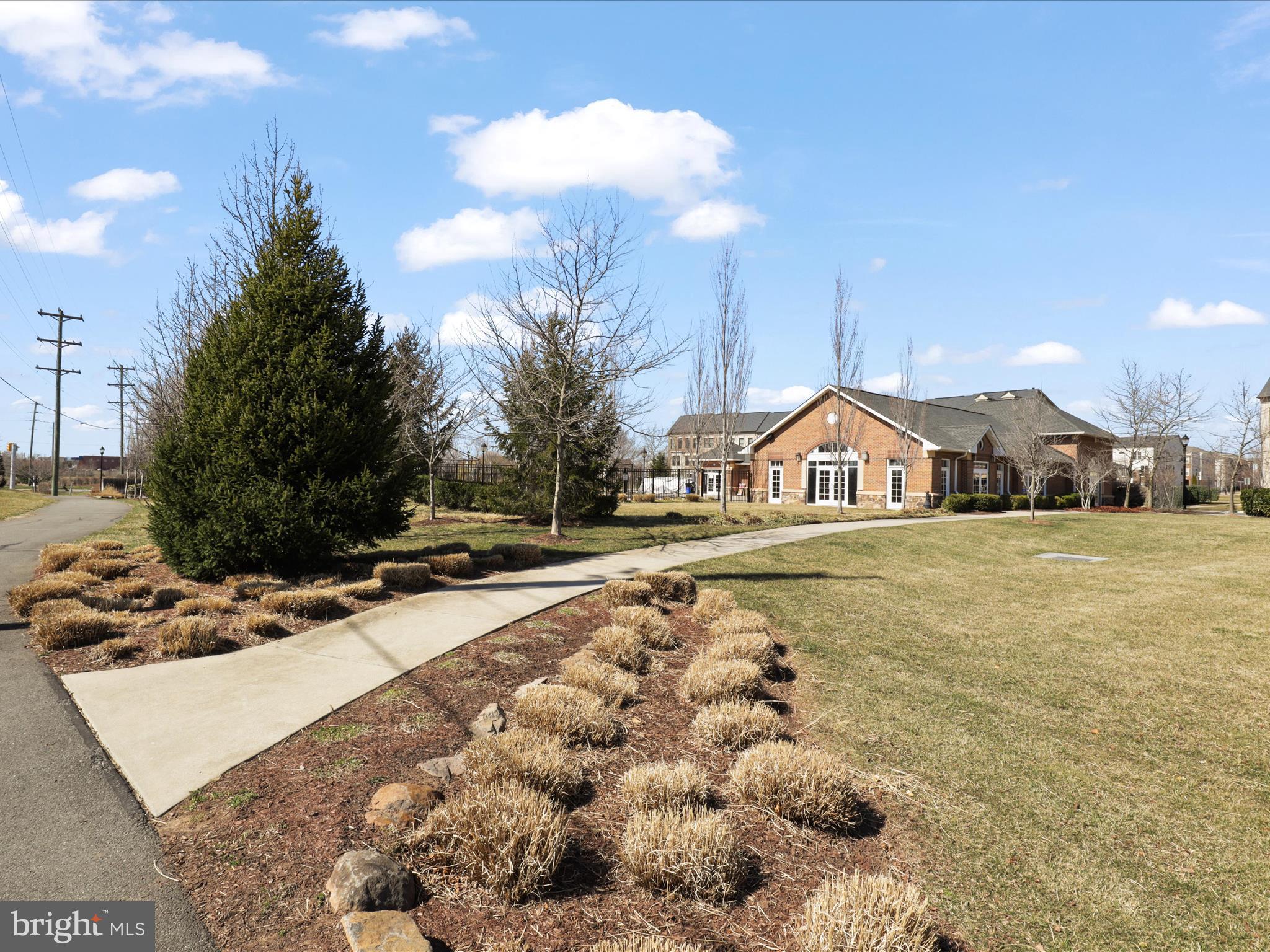 BRAMBLETON - Residential