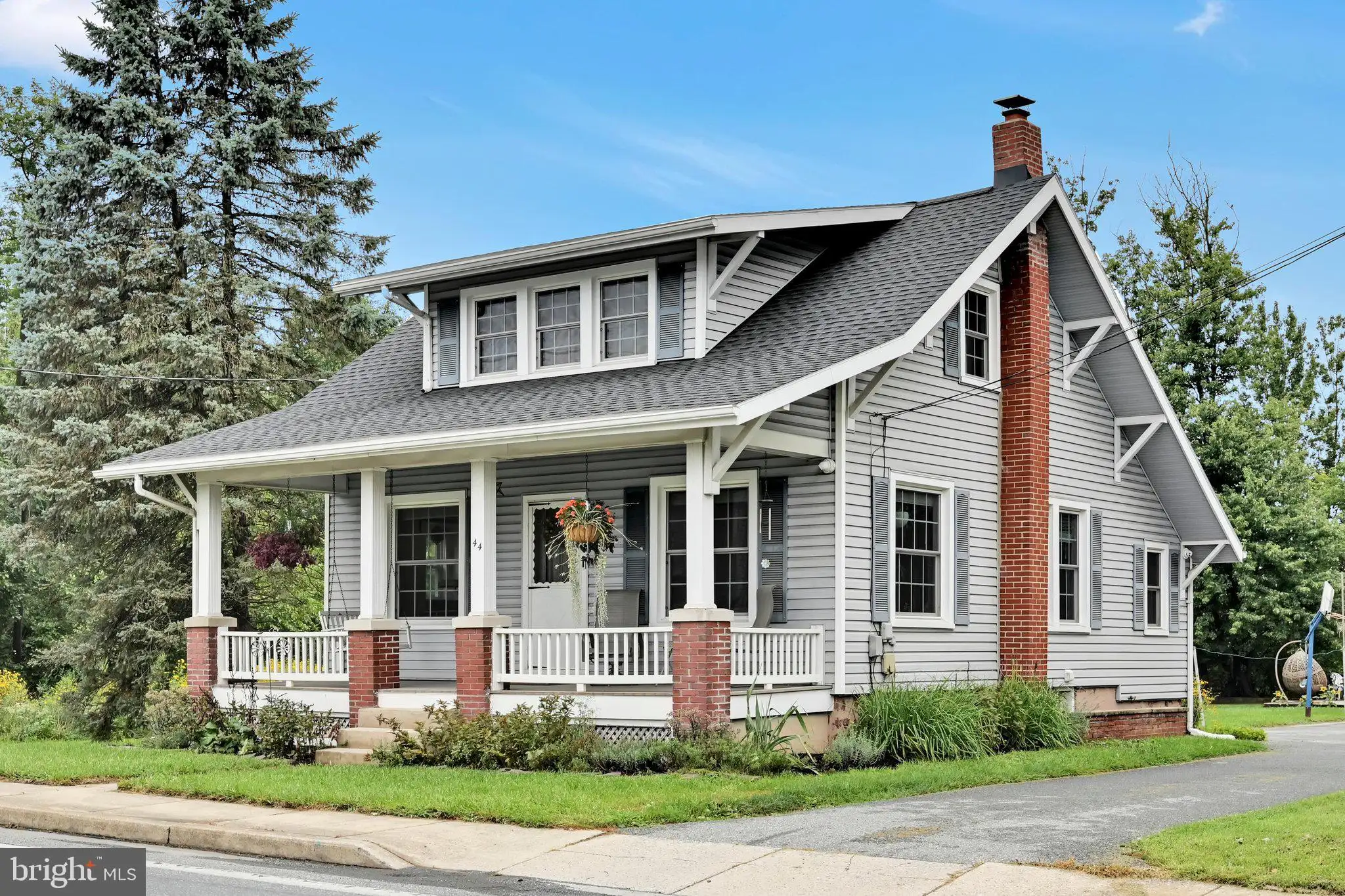 44 W Main Street, Reinholds, PA, 17569