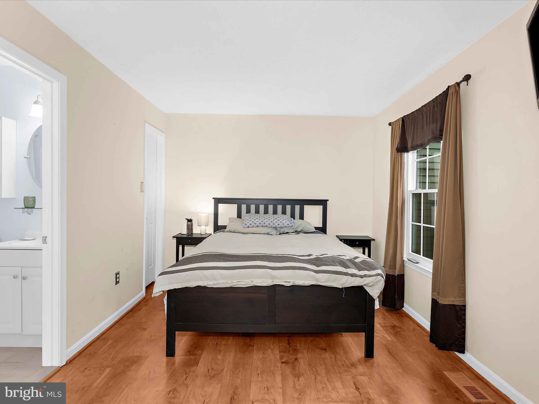 KINGS RANSOM CONDO - Residential