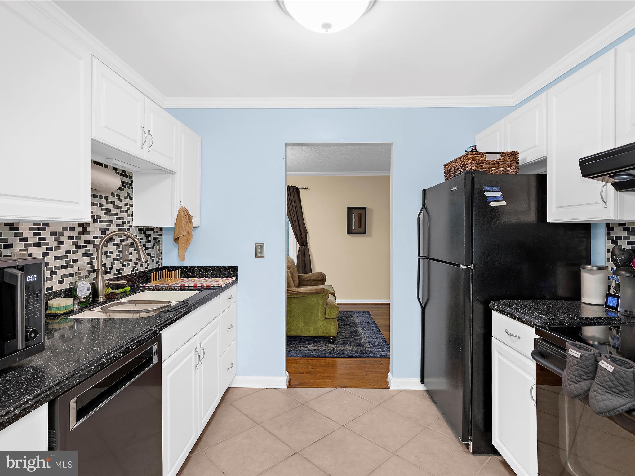 KINGS RANSOM CONDO - Residential