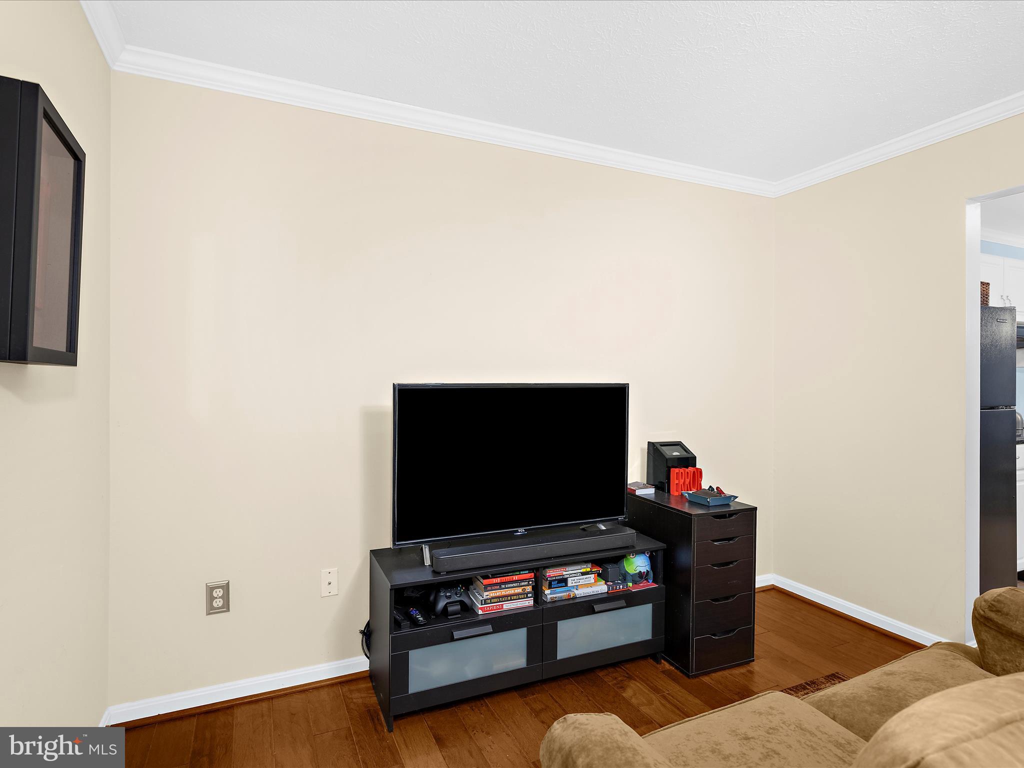 KINGS RANSOM CONDO - Residential