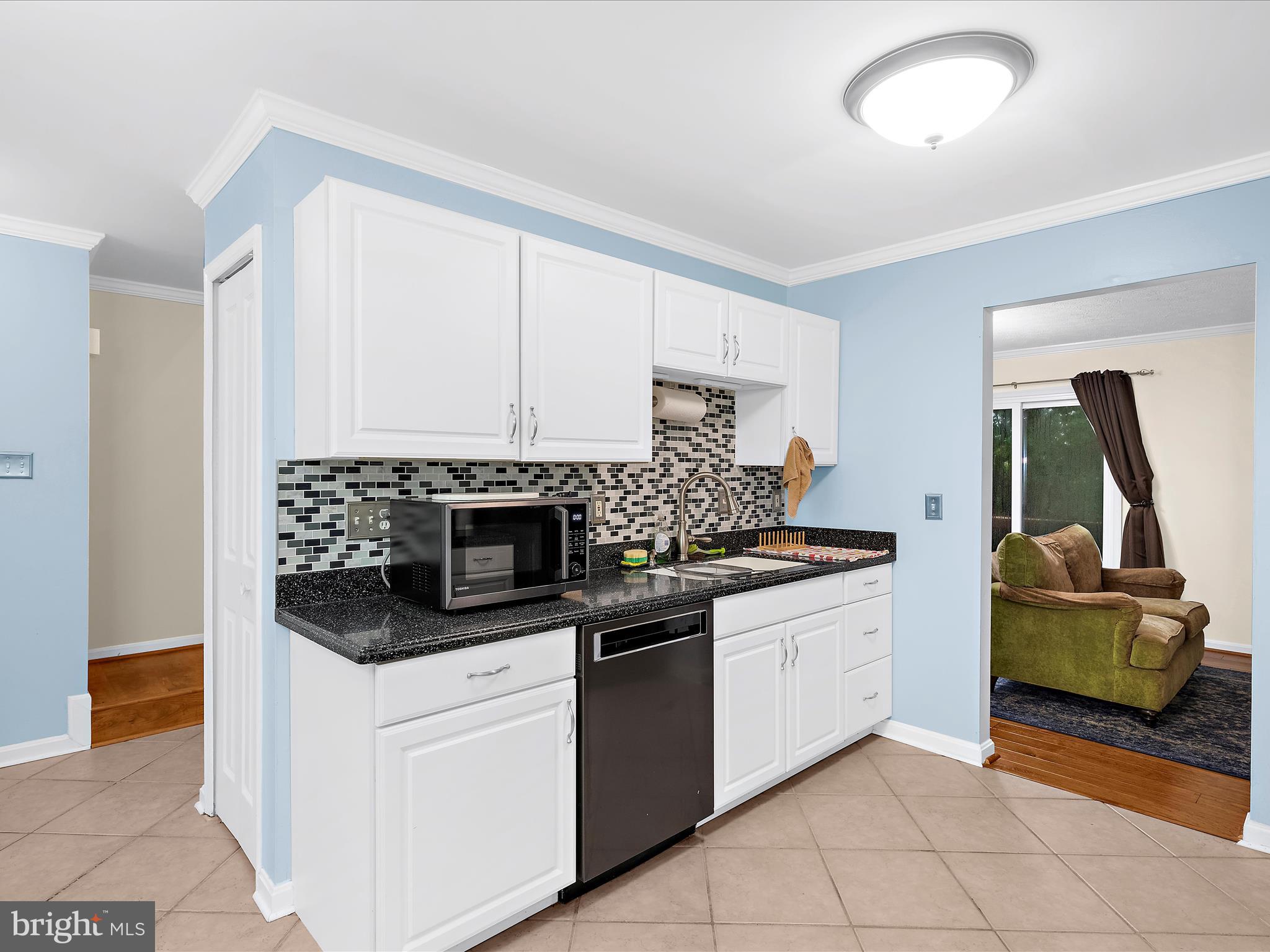 KINGS RANSOM CONDO - Residential