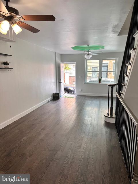 Townhouse For Sale - 540 Manton Street<br/> PHILADELPHIA, PA 19147