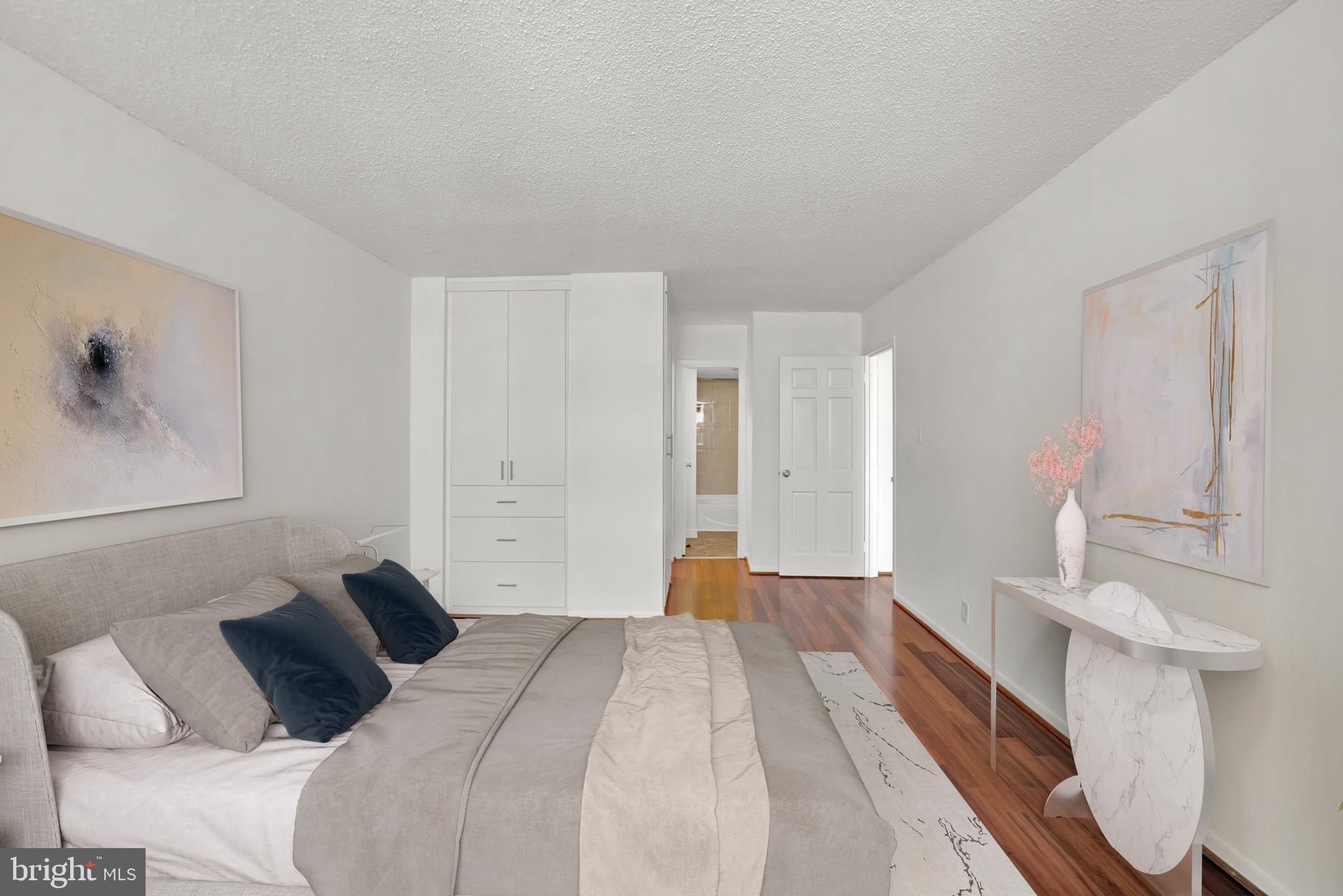 FRIENDSHIP HEIGHTS - Residential