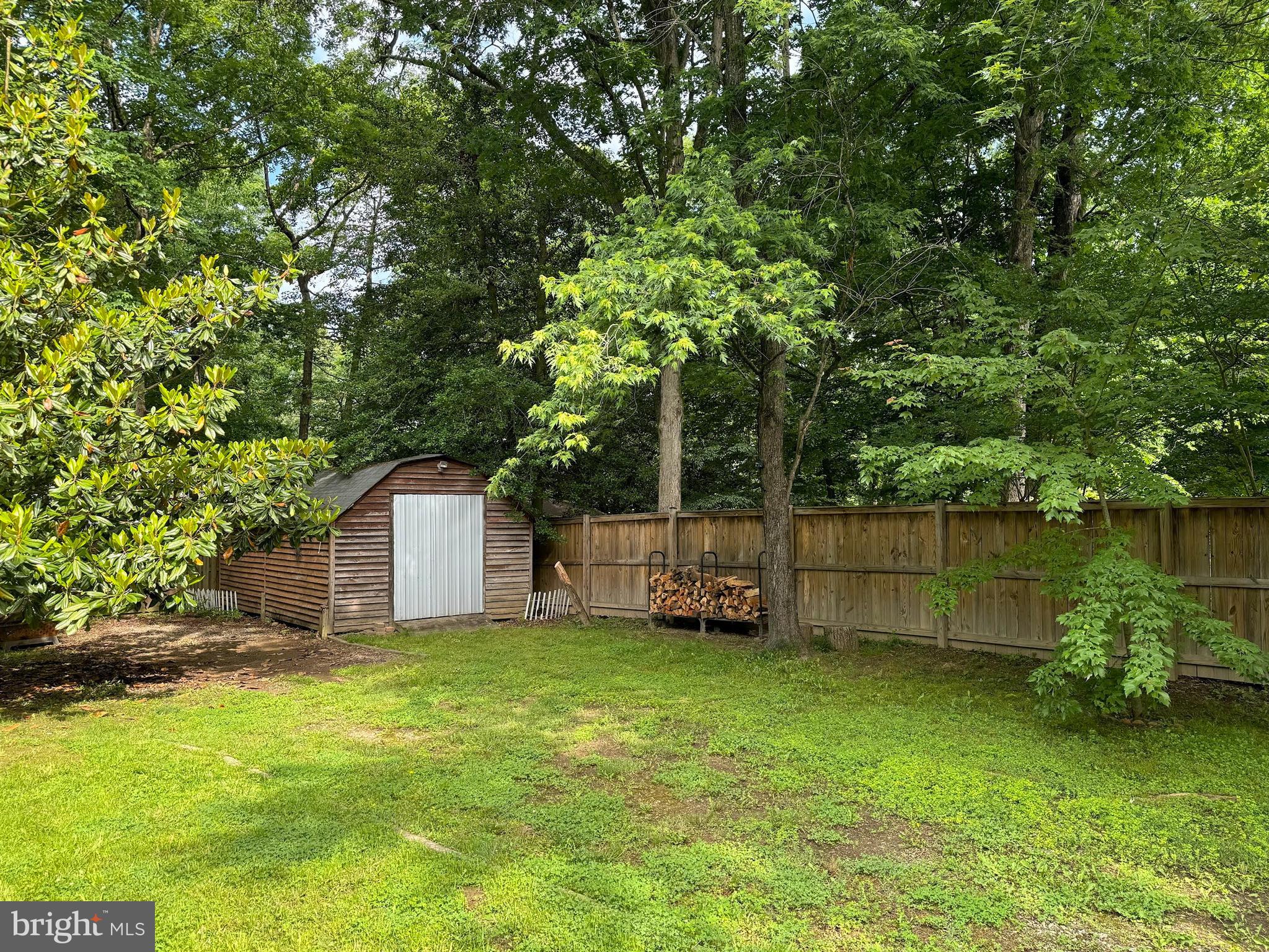 KINGS GRANT LA PLATA - Residential