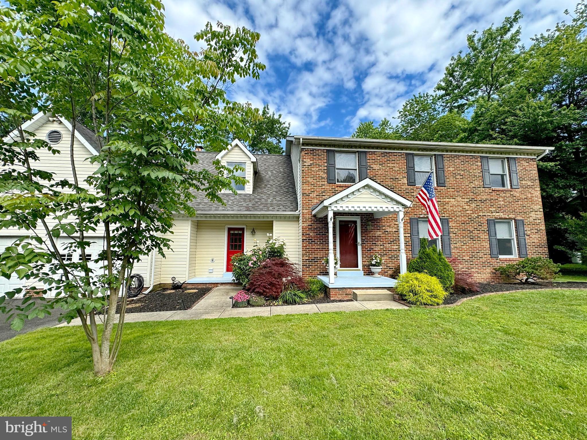 KINGS GRANT LA PLATA - Residential