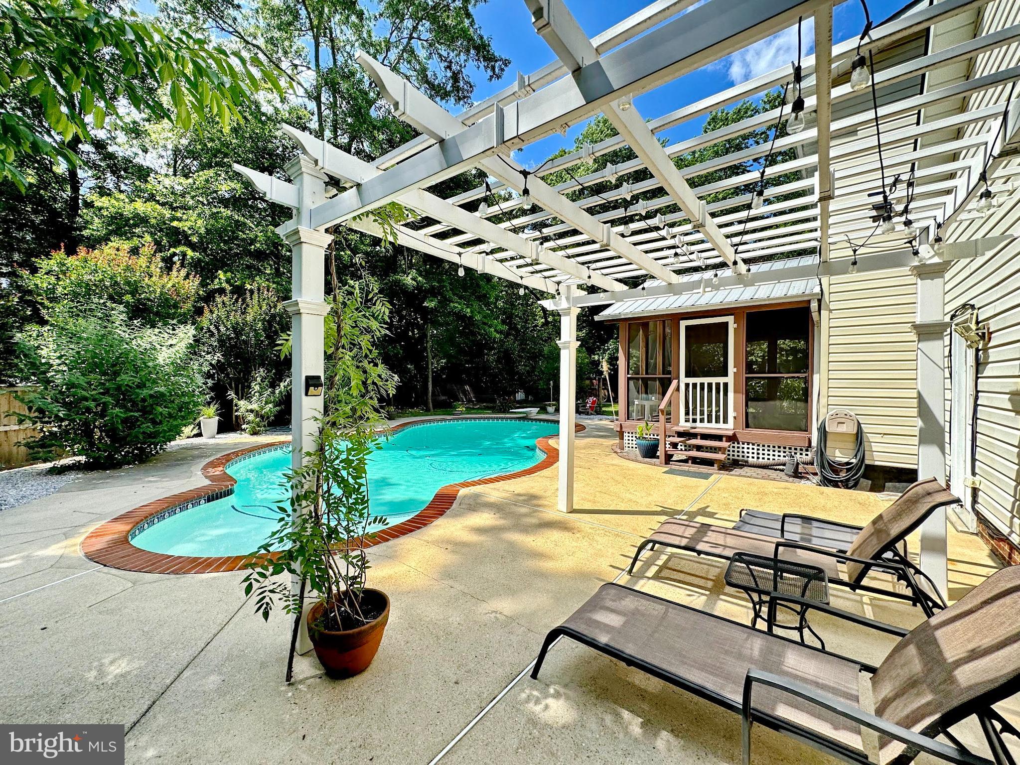 KINGS GRANT LA PLATA - Residential