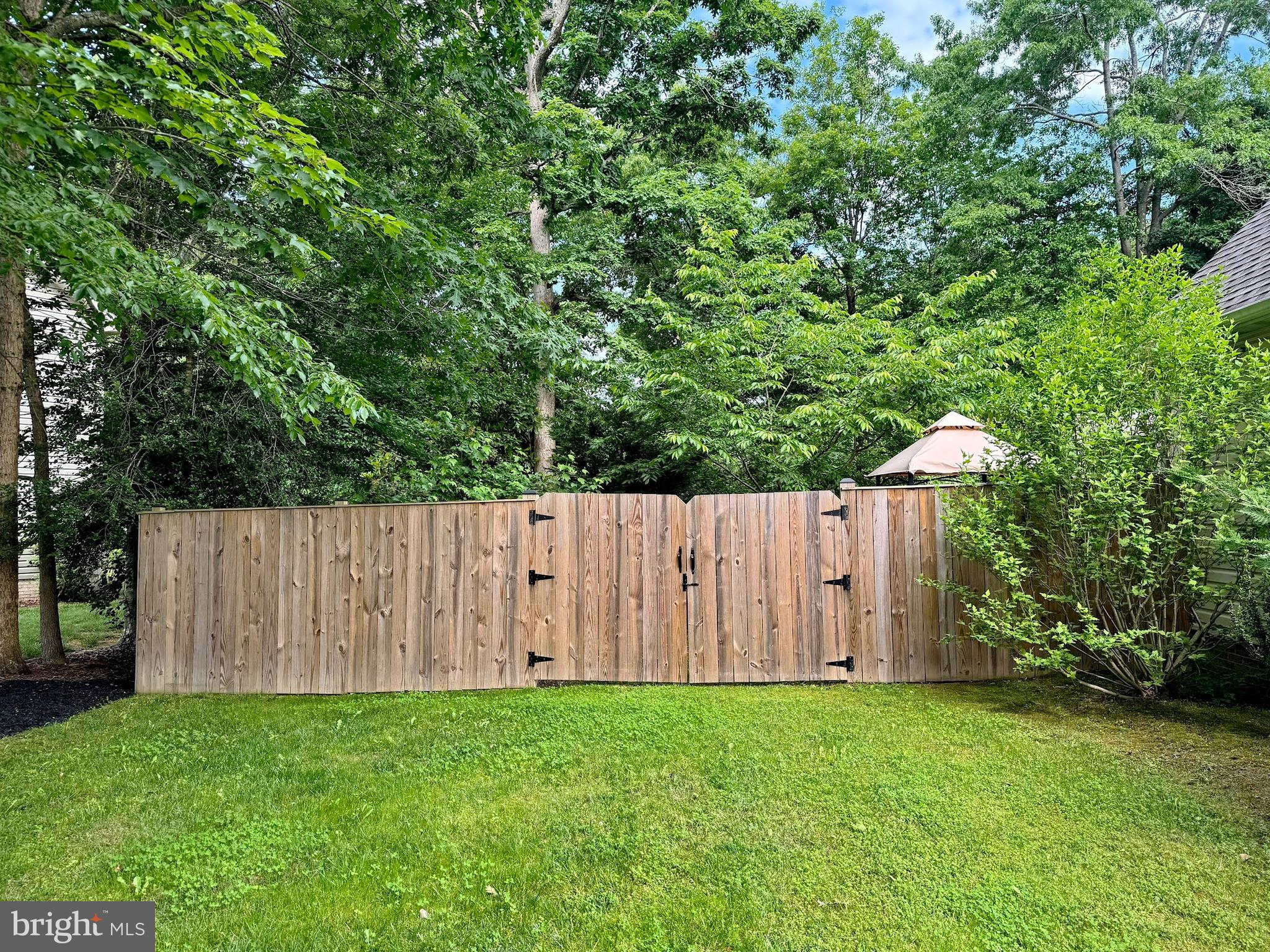 KINGS GRANT LA PLATA - Residential