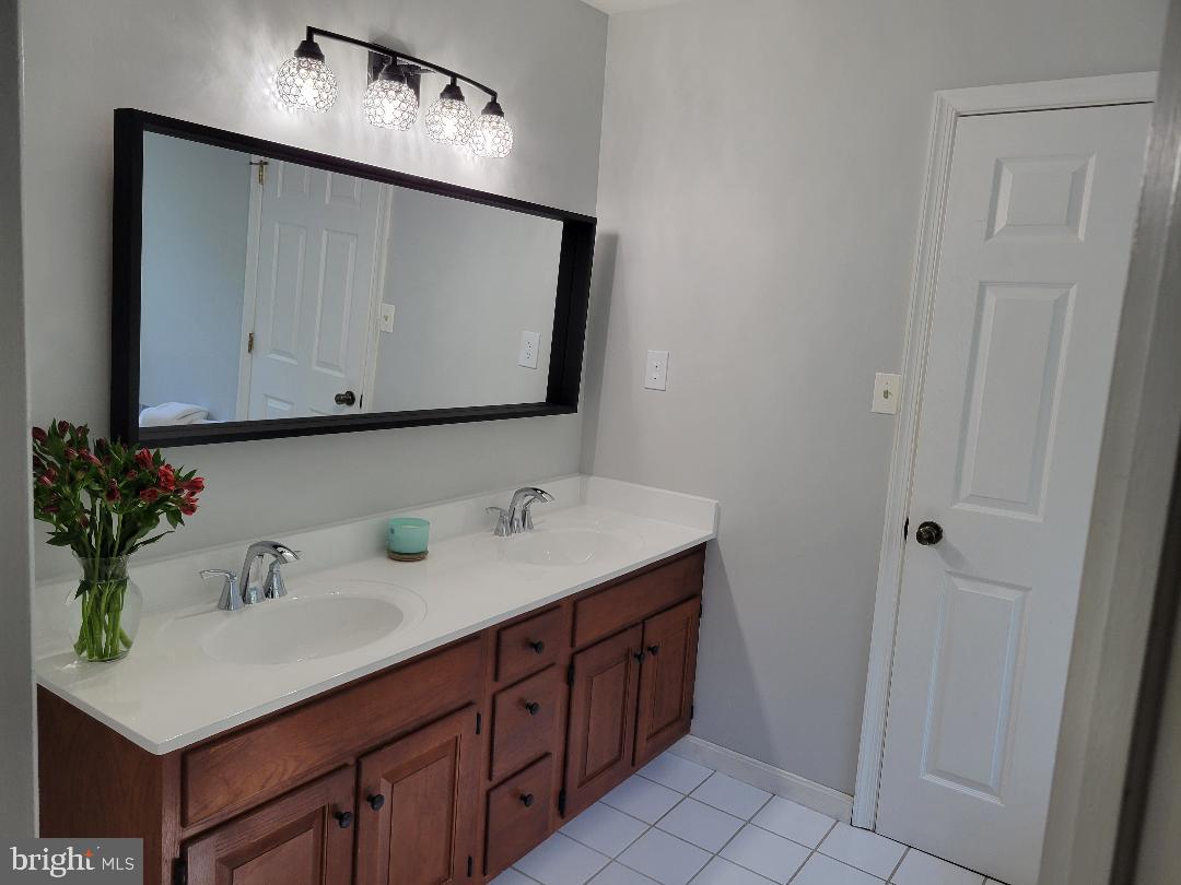 KINGS GRANT LA PLATA - Residential