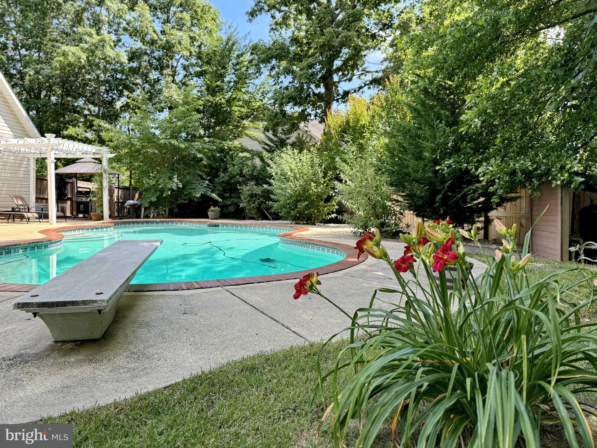 KINGS GRANT LA PLATA - Residential