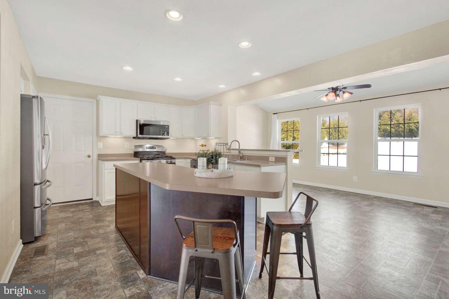 2040 WATERFALL DRIVE