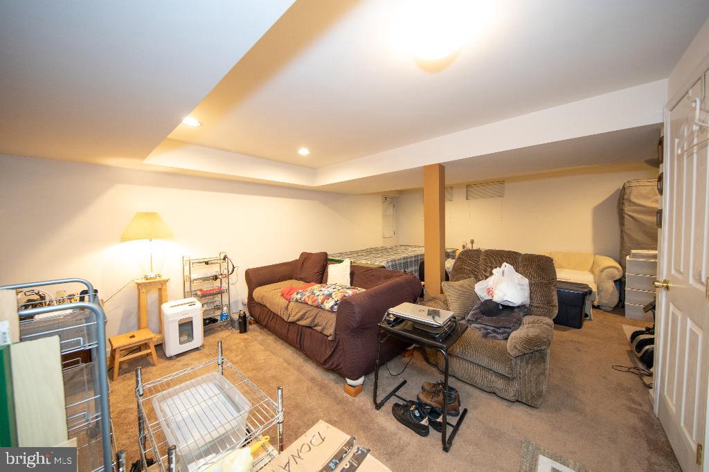 LONG BAR HARBOR - Residential