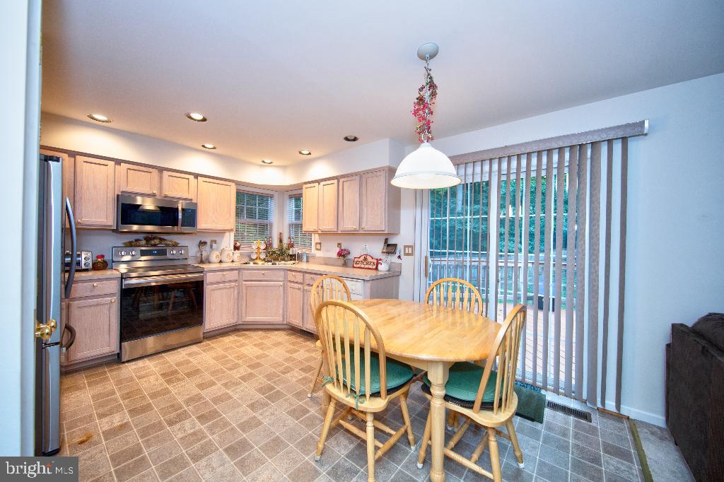 LONG BAR HARBOR - Residential