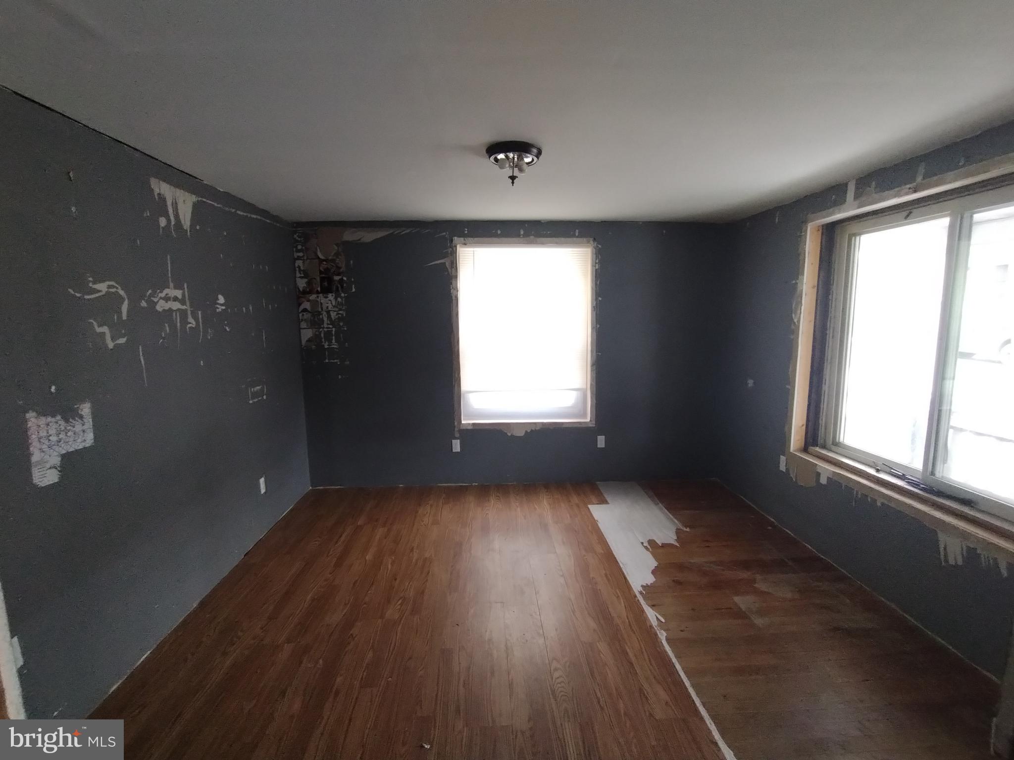 LEWISTOWN BORO - Residential