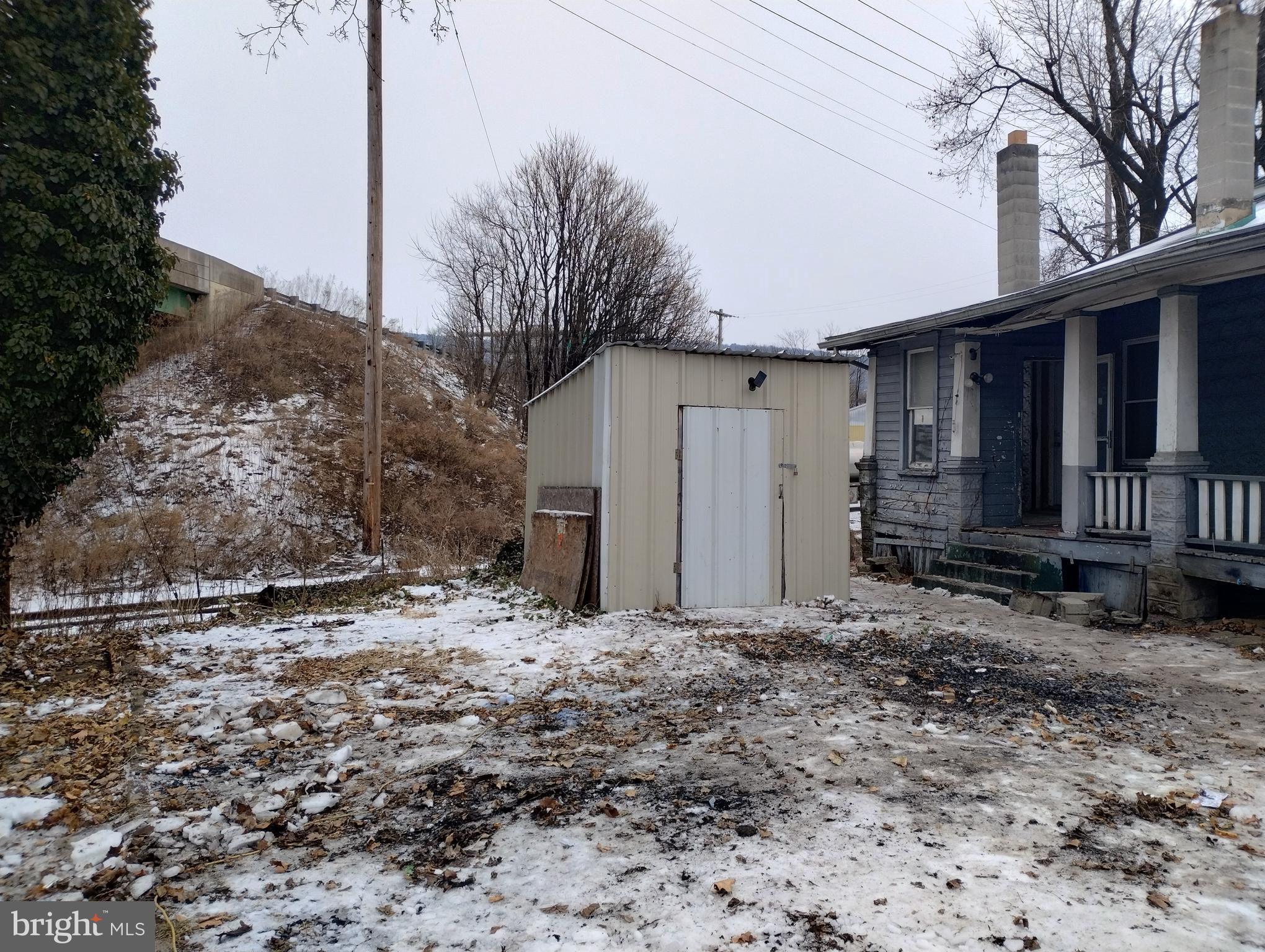 LEWISTOWN BORO - Residential