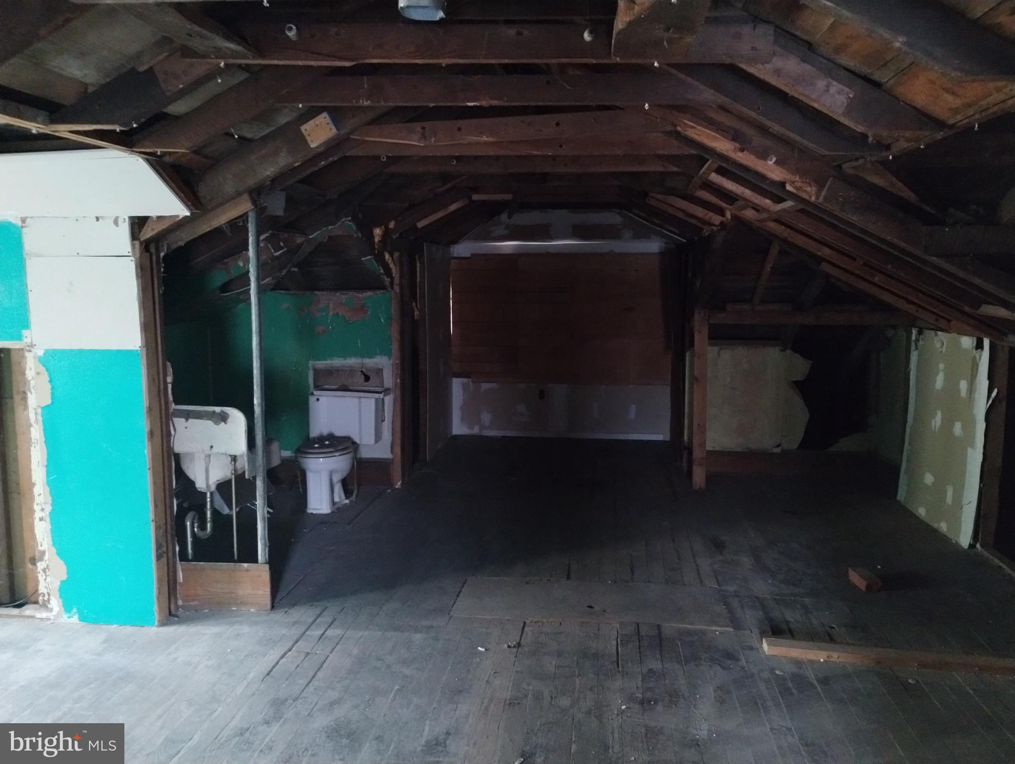 LEWISTOWN BORO - Residential