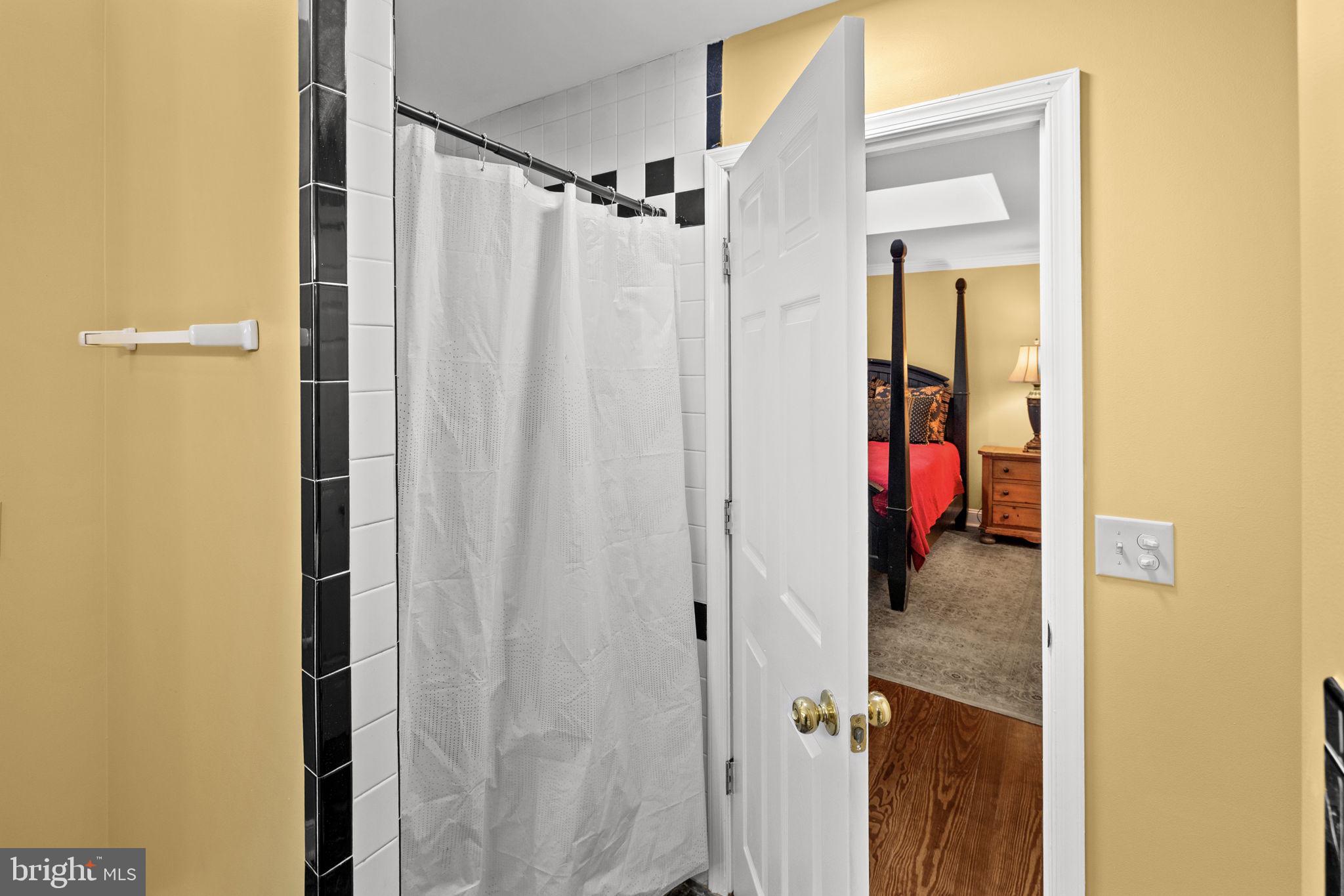 FLYTHE PROPERTY - Residential