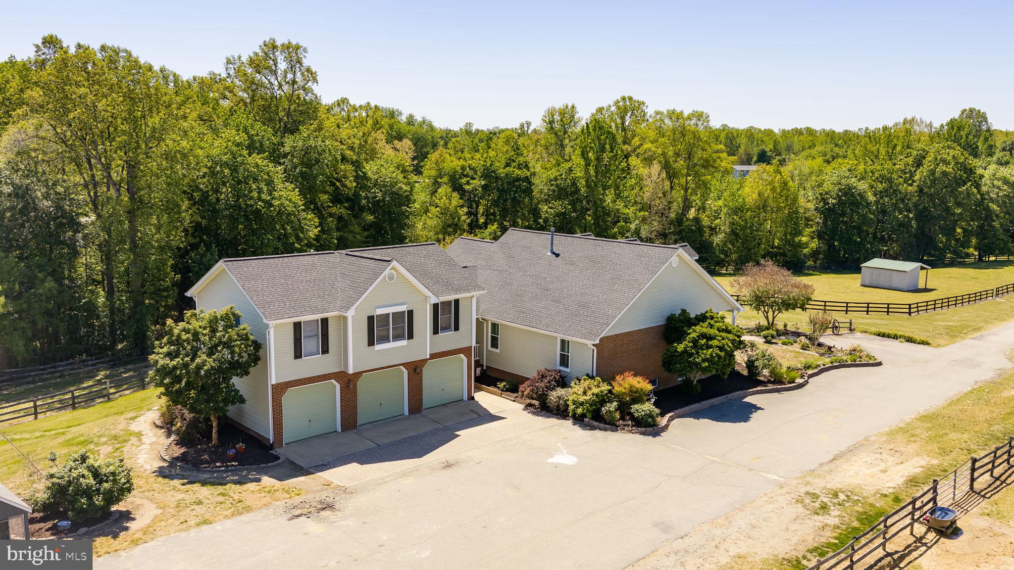 FLYTHE PROPERTY - Residential