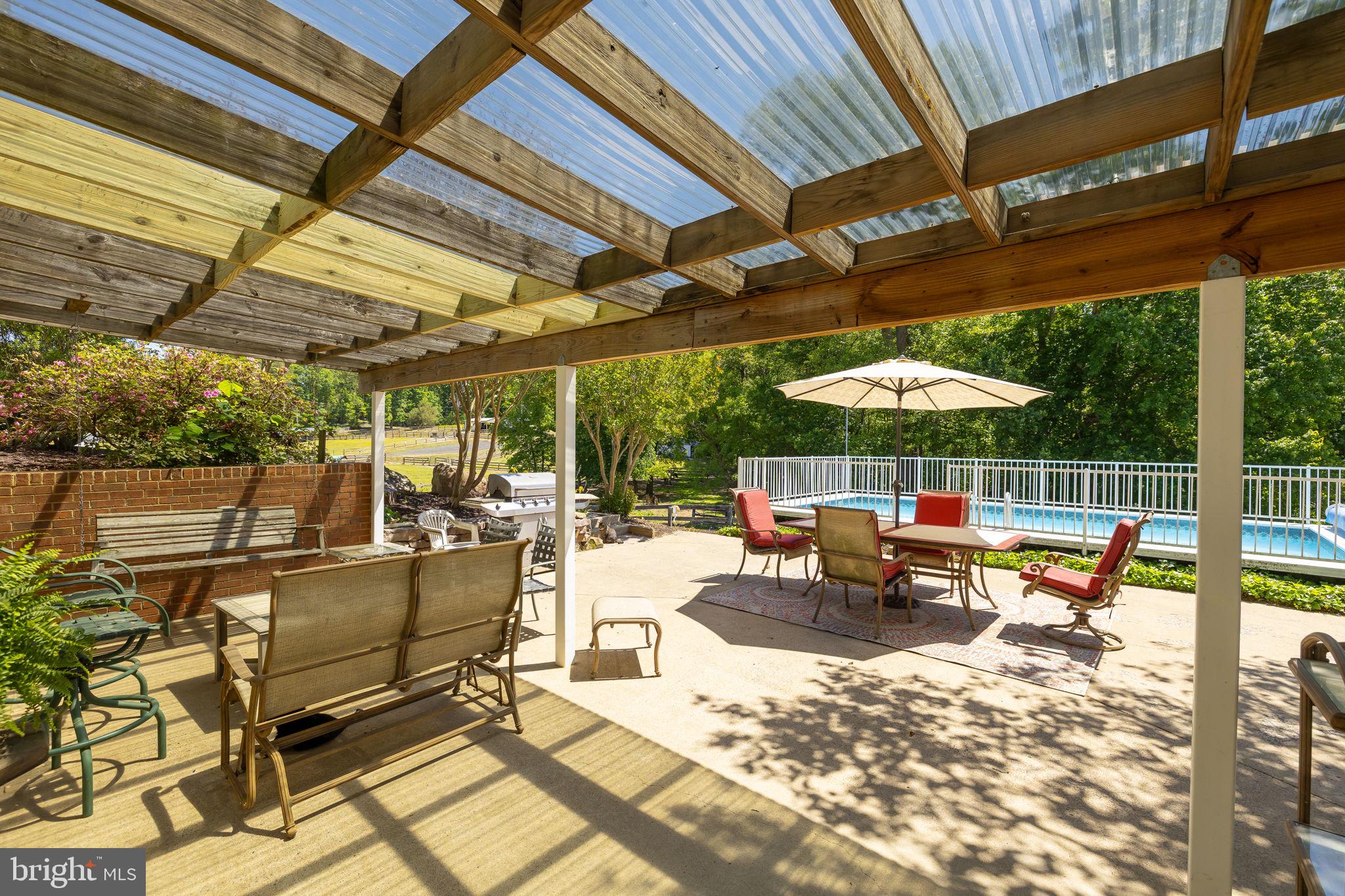 FLYTHE PROPERTY - Residential