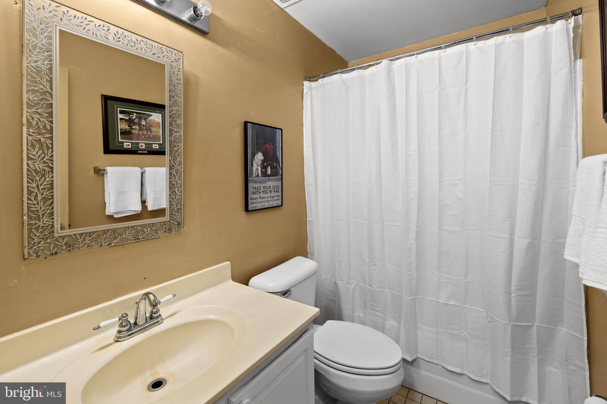 FLYTHE PROPERTY - Residential