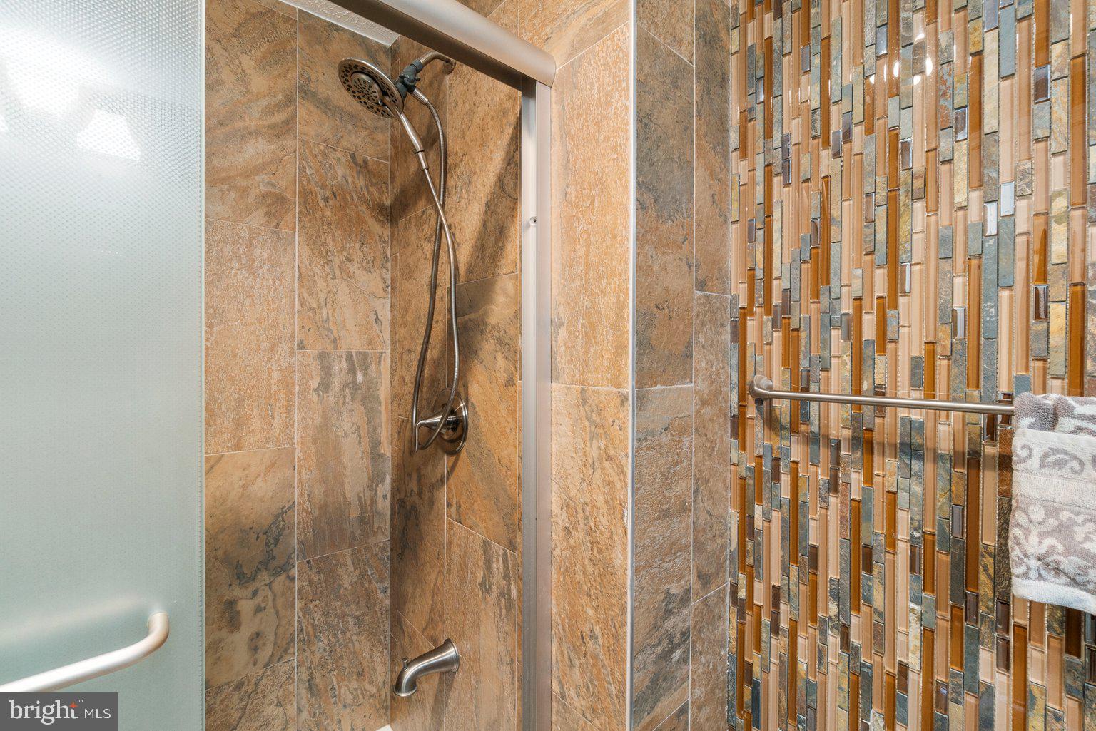 GREENSPRING EAST - Residential