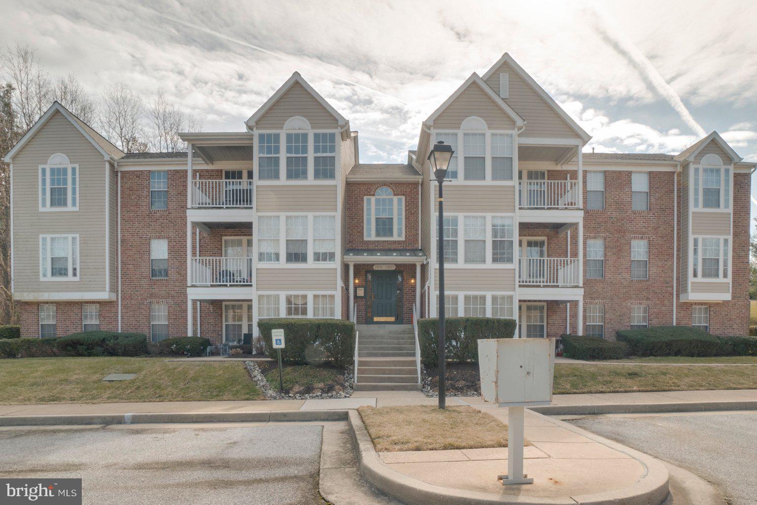 GREENSPRING EAST - Residential