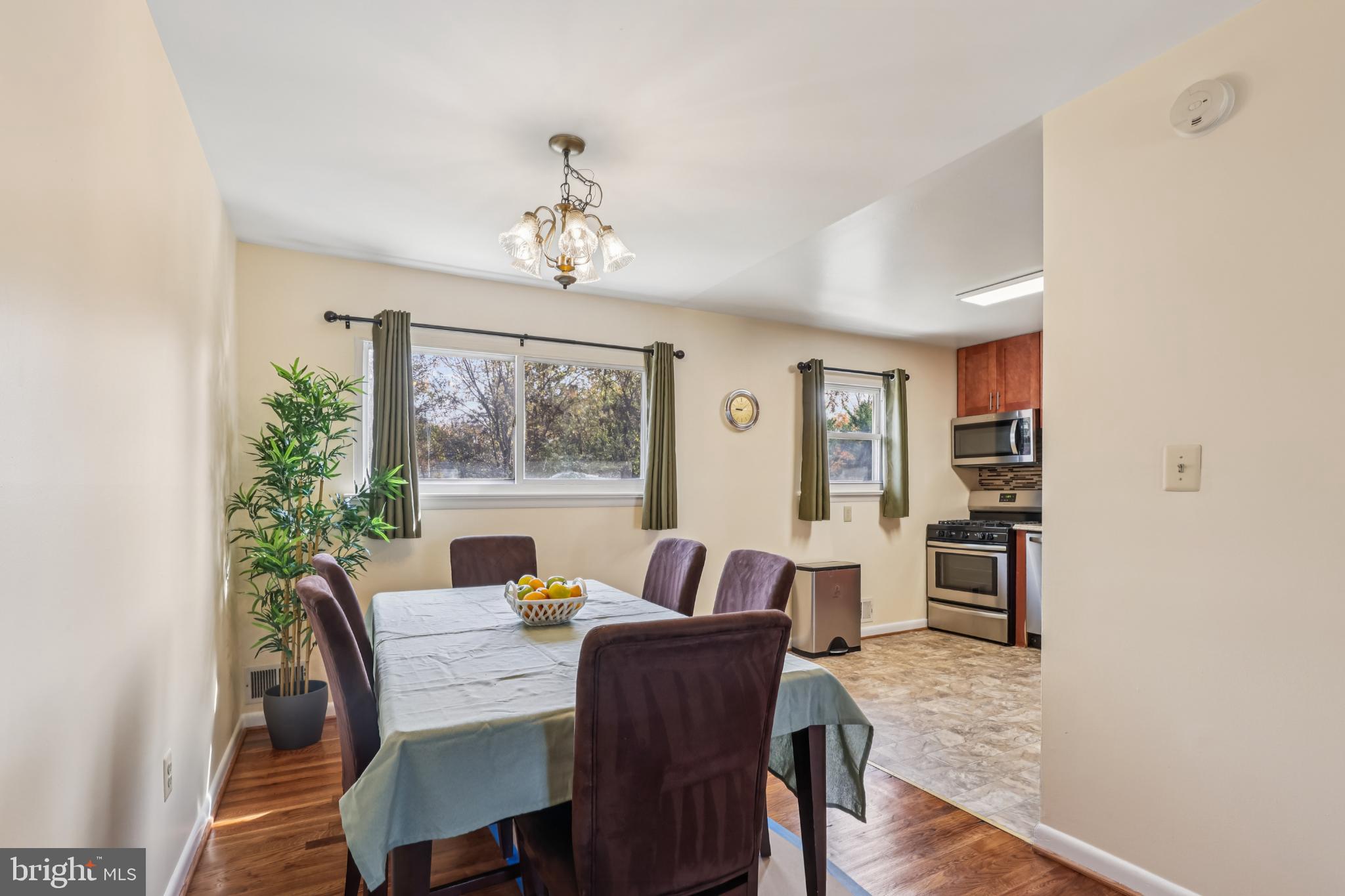 BURGUNDY ESTATES - Residential