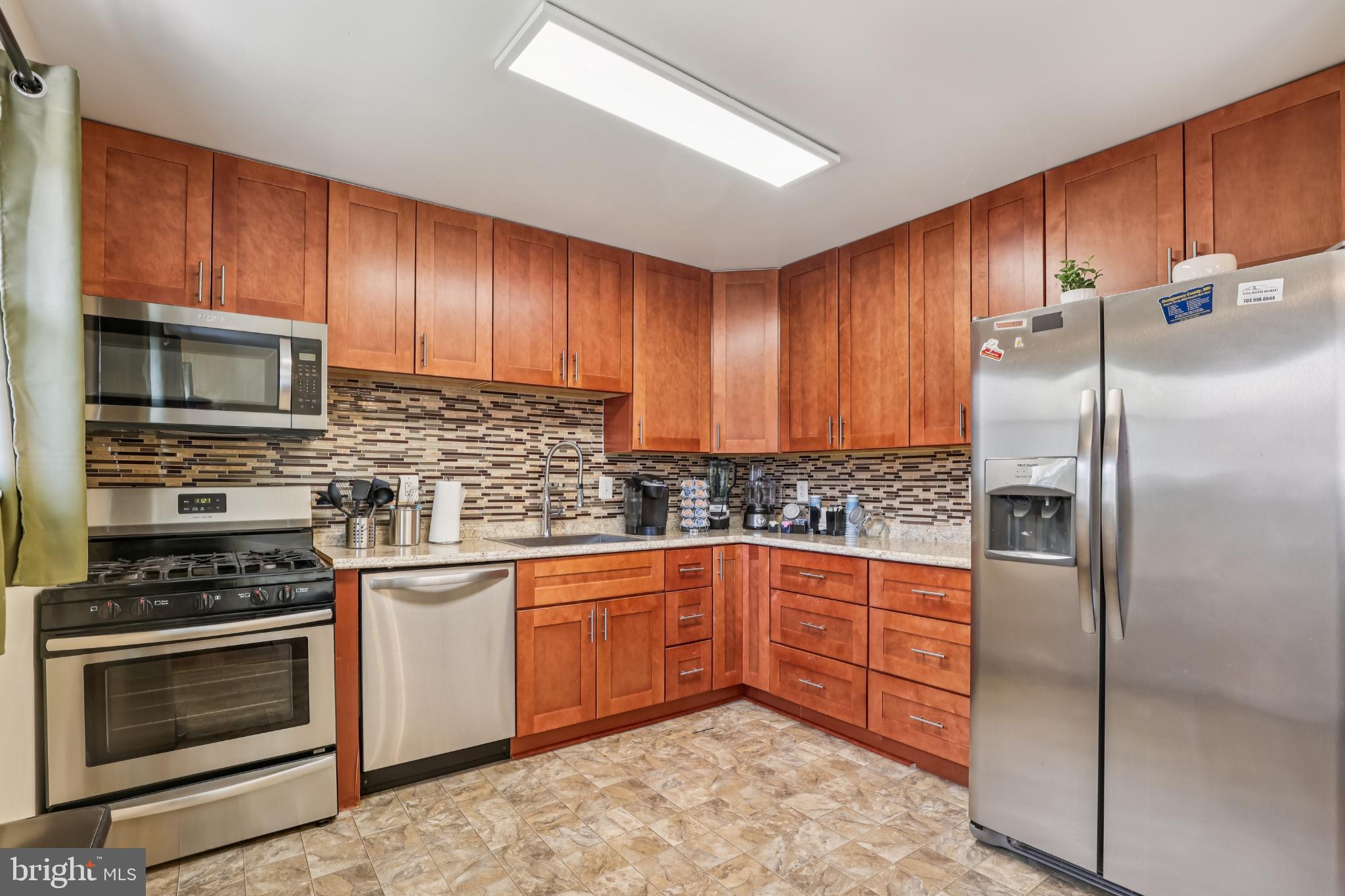 BURGUNDY ESTATES - Residential