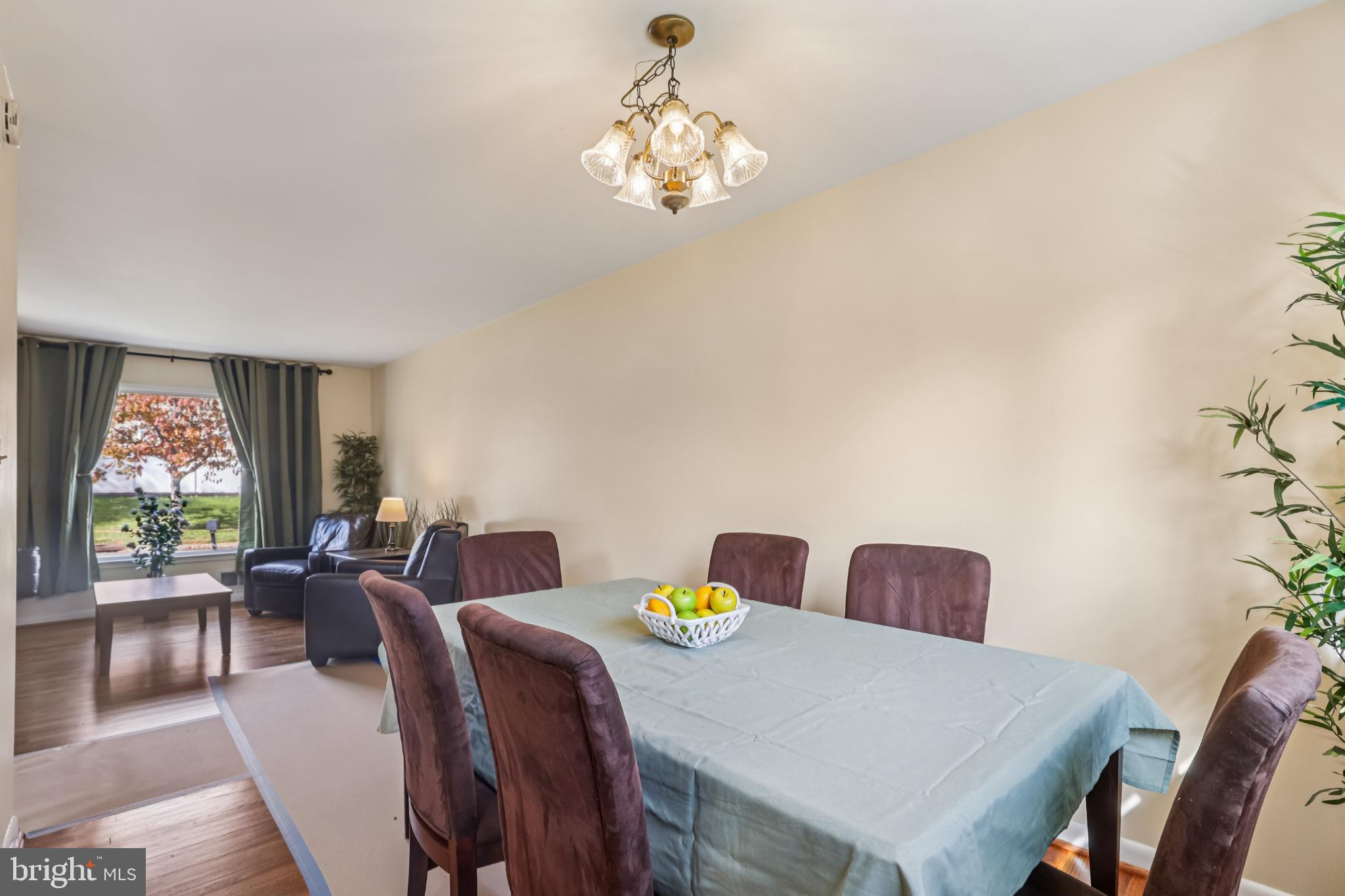 BURGUNDY ESTATES - Residential