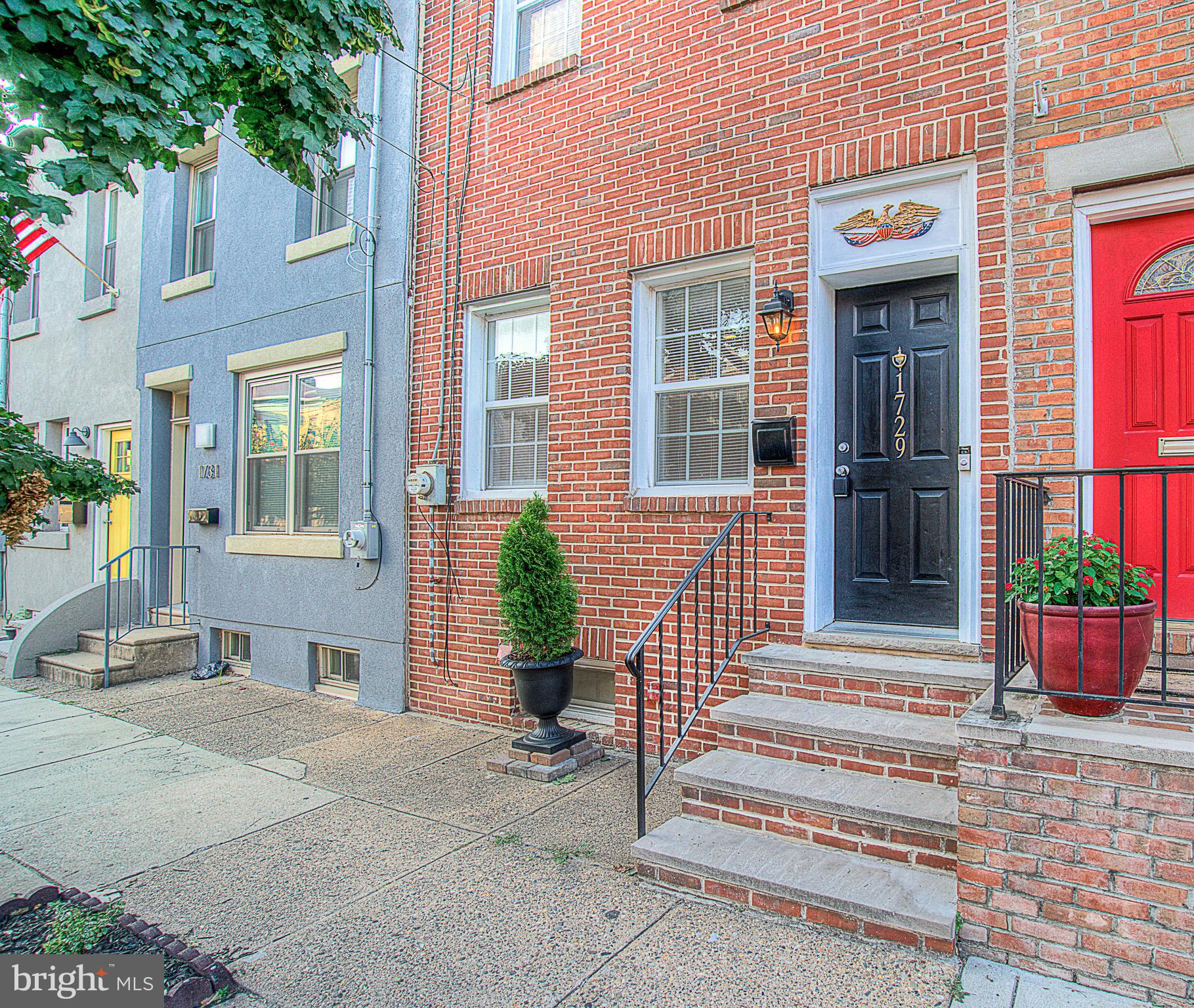 POINT BREEZE - Residential