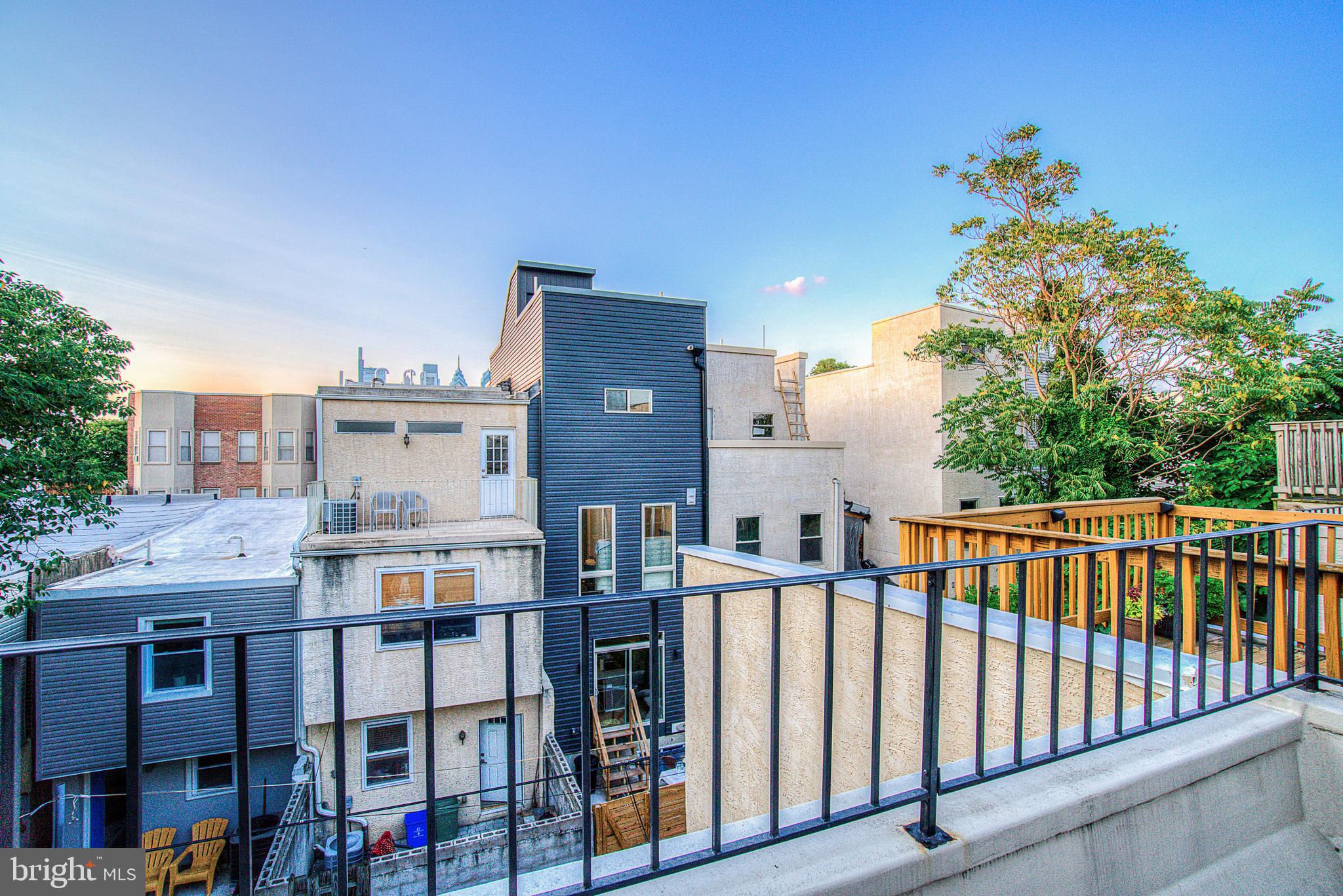 POINT BREEZE - Residential