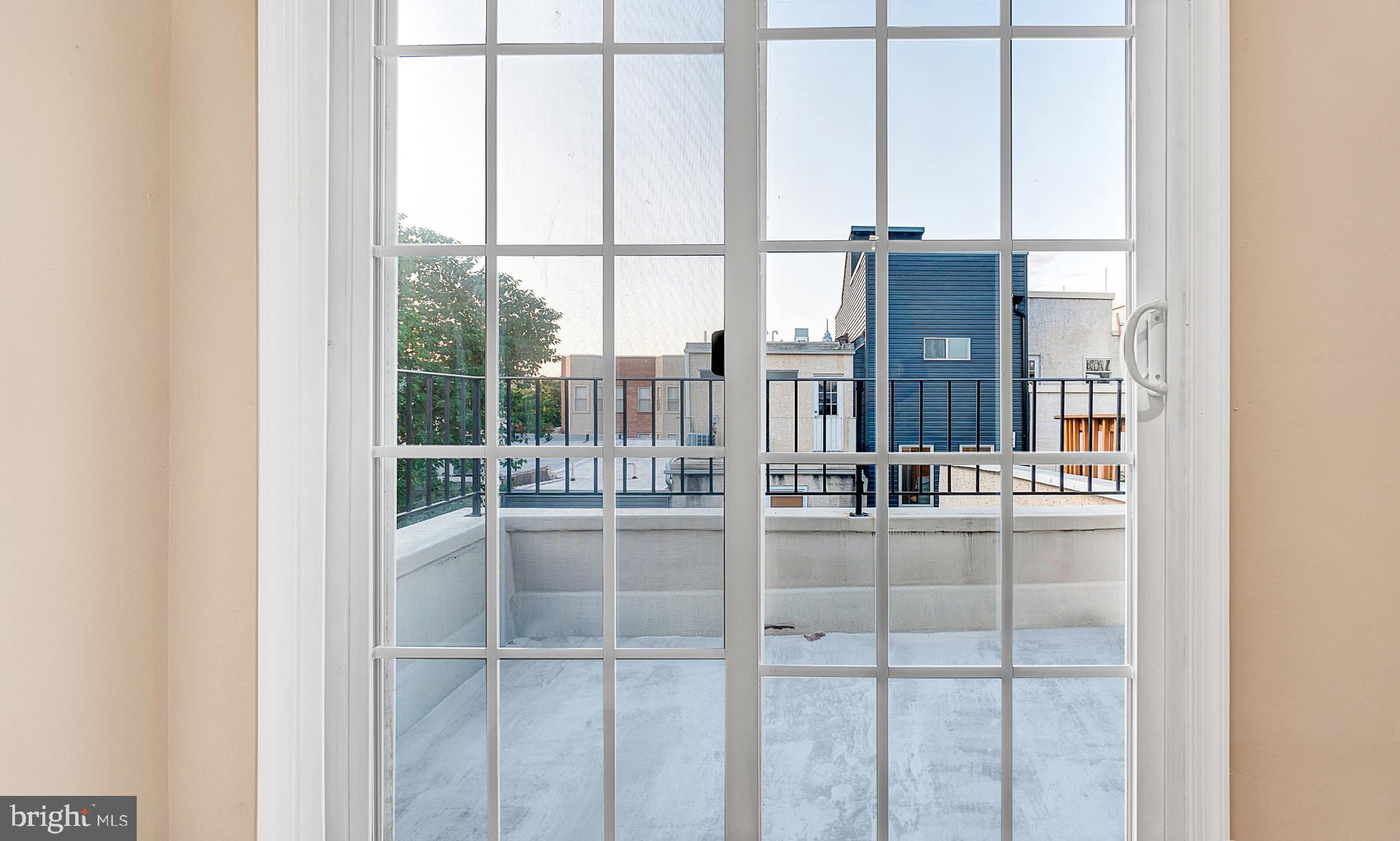 POINT BREEZE - Residential