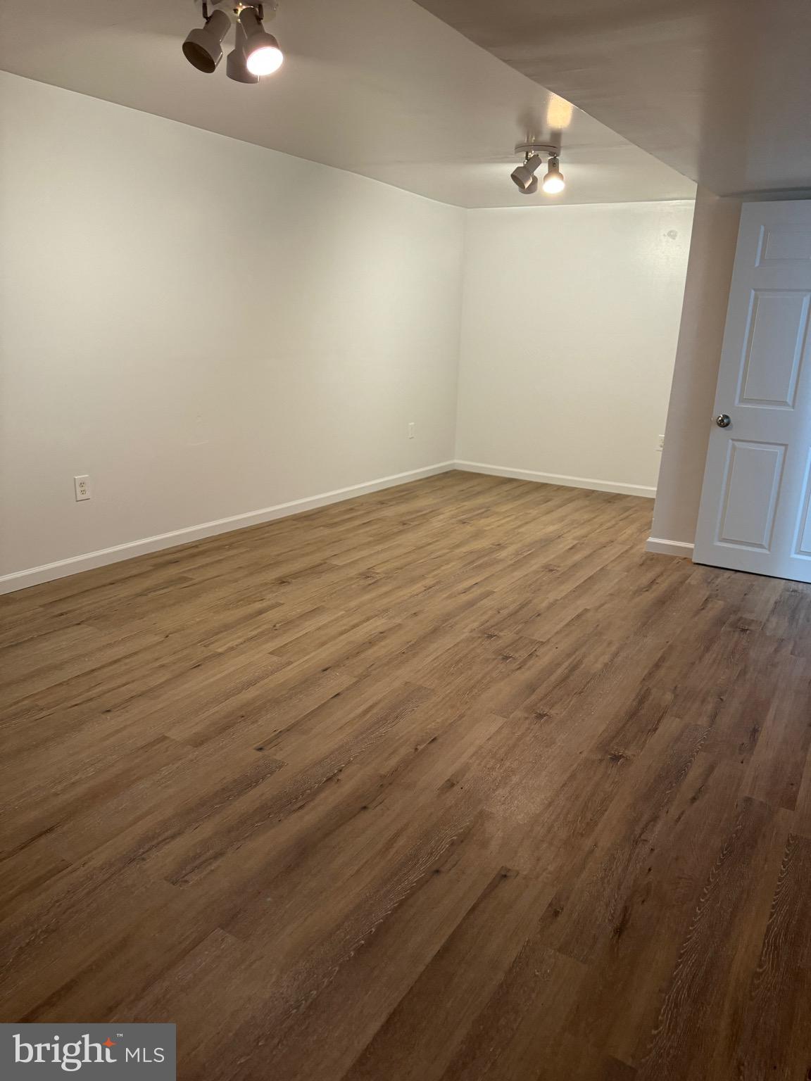 GARRETT FOREST - Residential