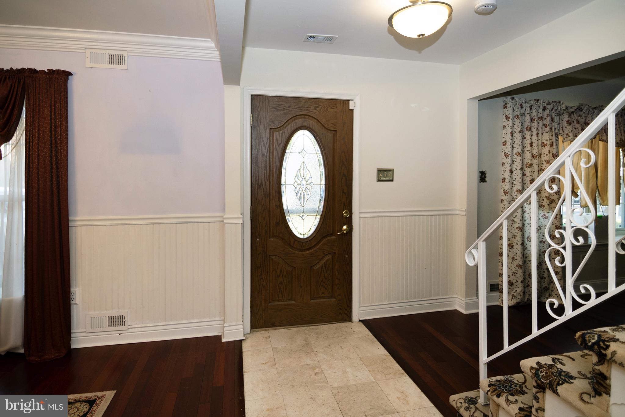 11 CHANDLER LANE