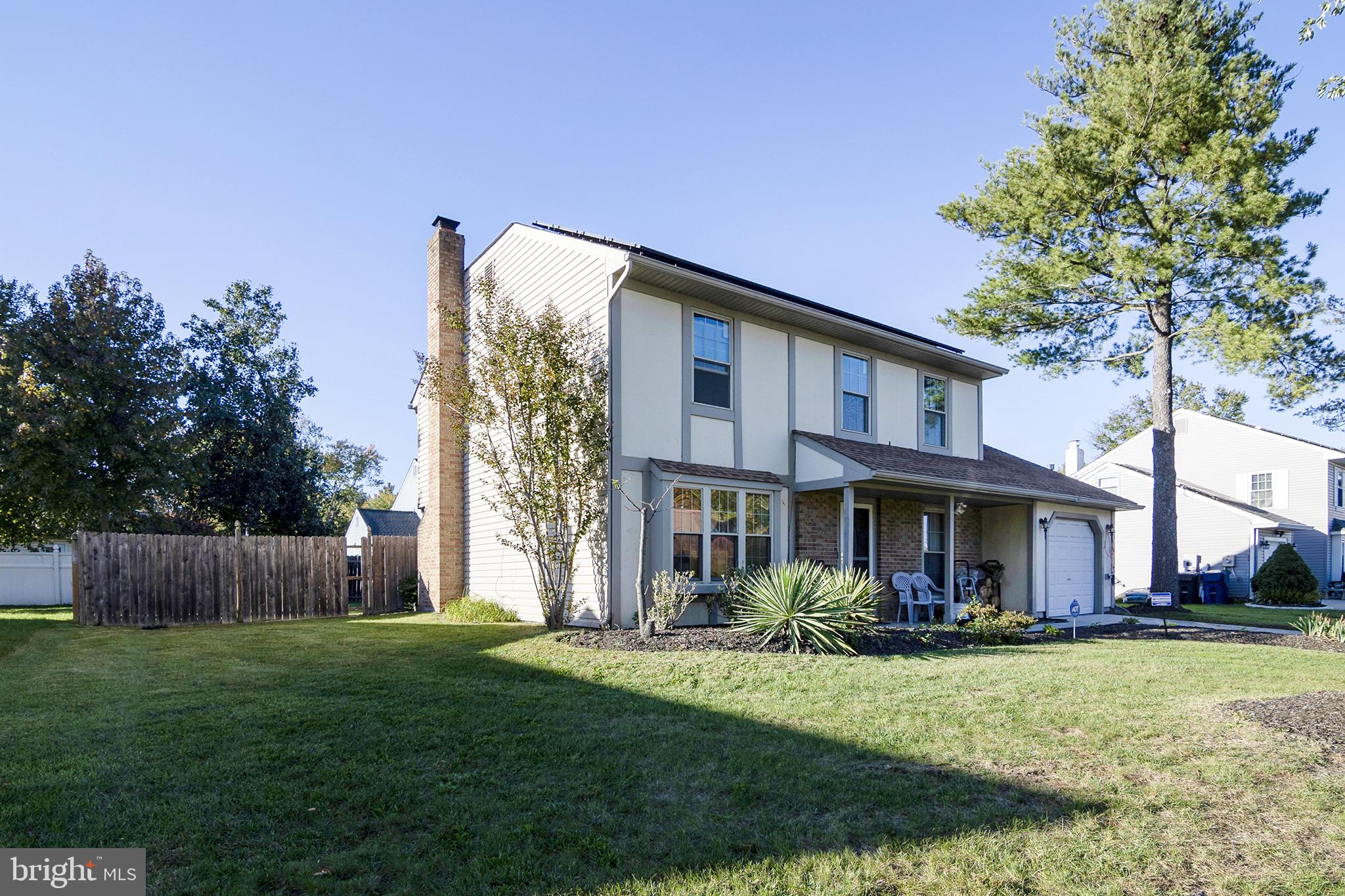 11 CHANDLER LANE