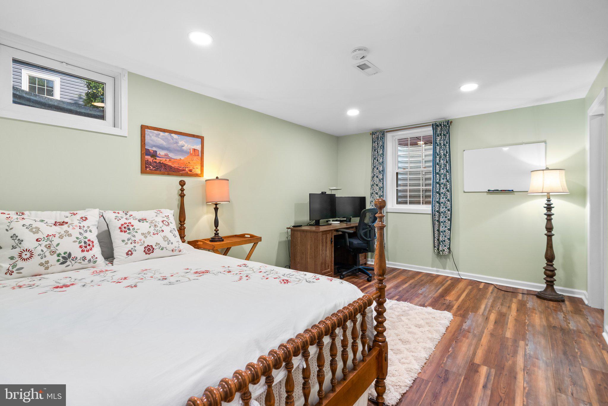 COUNTRYSIDE - Residential