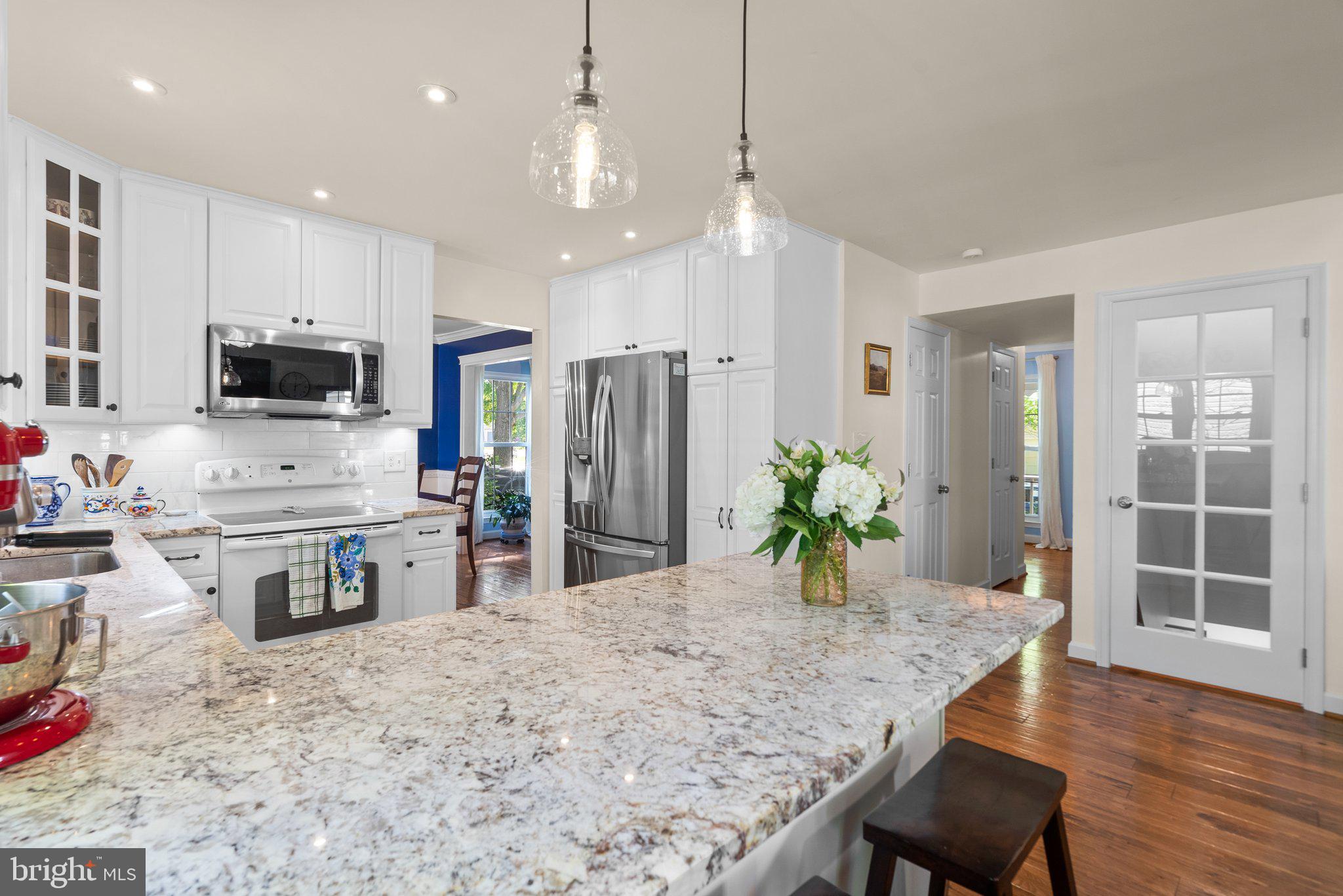 COUNTRYSIDE - Residential