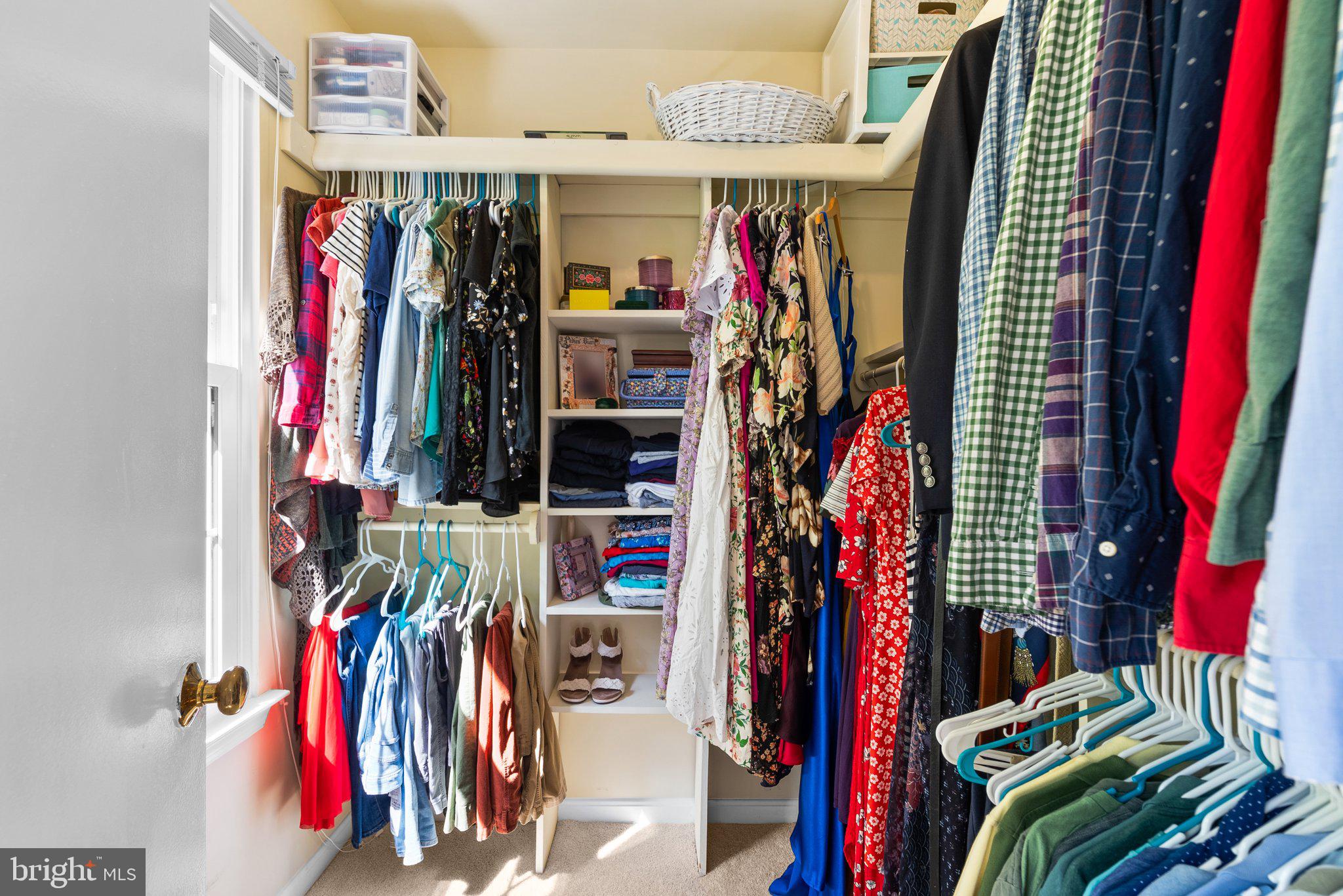 COUNTRYSIDE - Residential