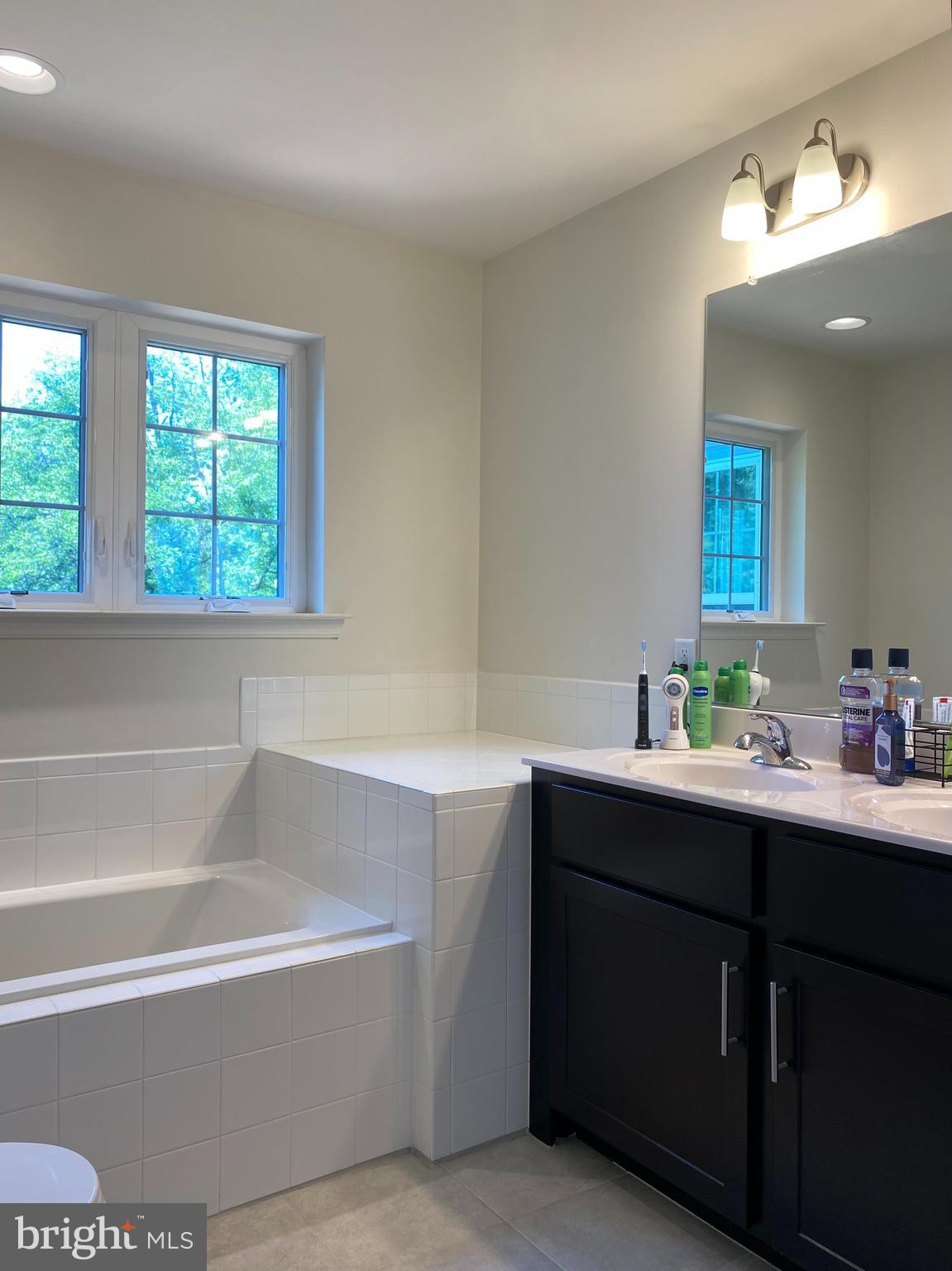 STONEBROOK VILLAGE - Residential