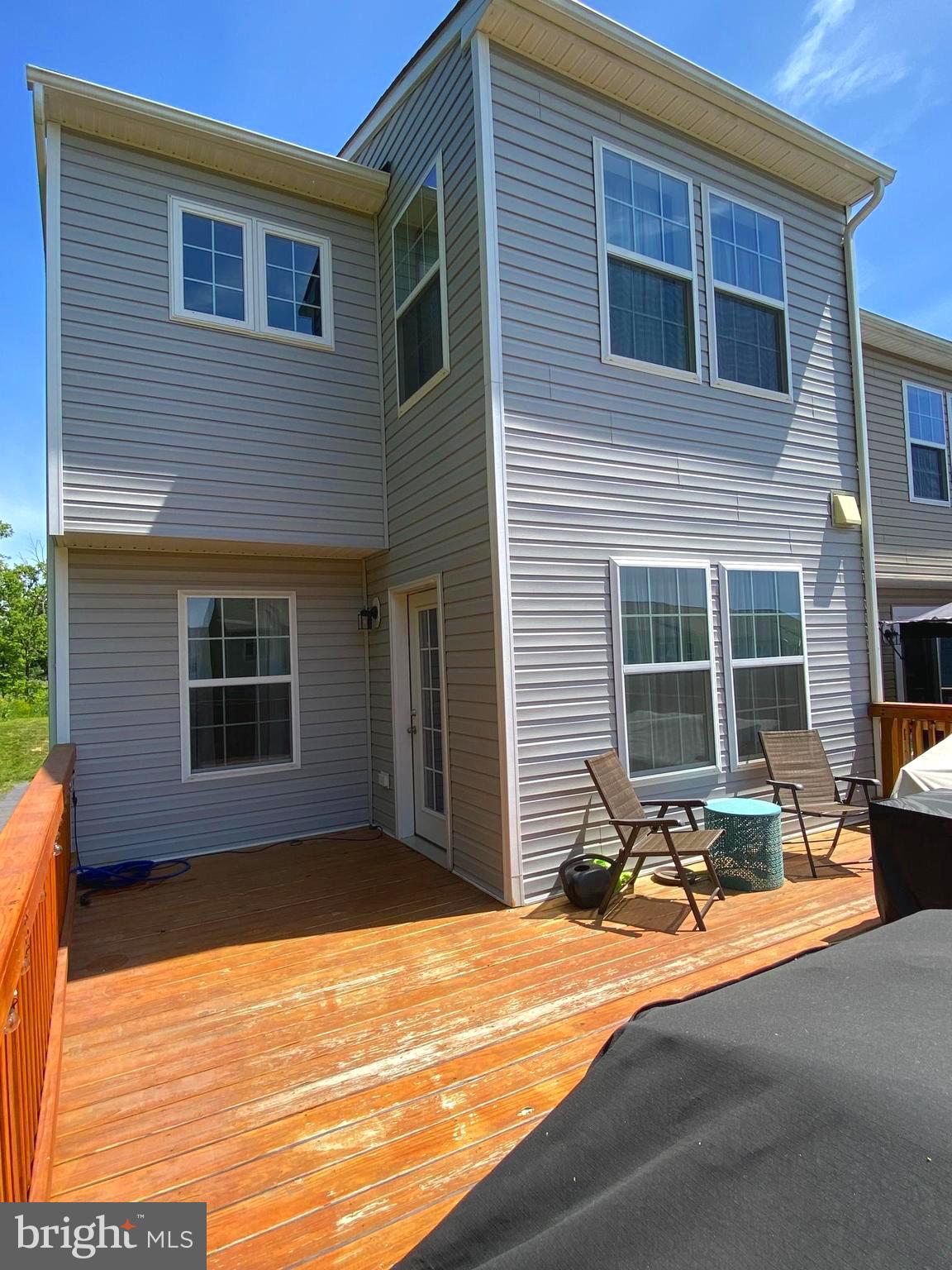 STONEBROOK VILLAGE - Residential