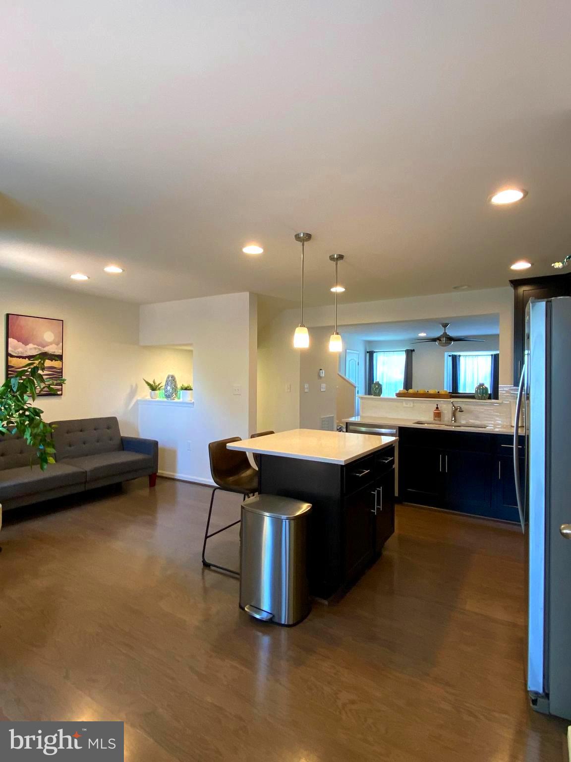 STONEBROOK VILLAGE - Residential