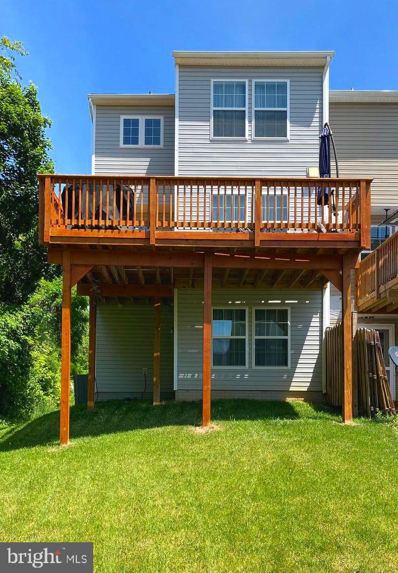 STONEBROOK VILLAGE - Residential