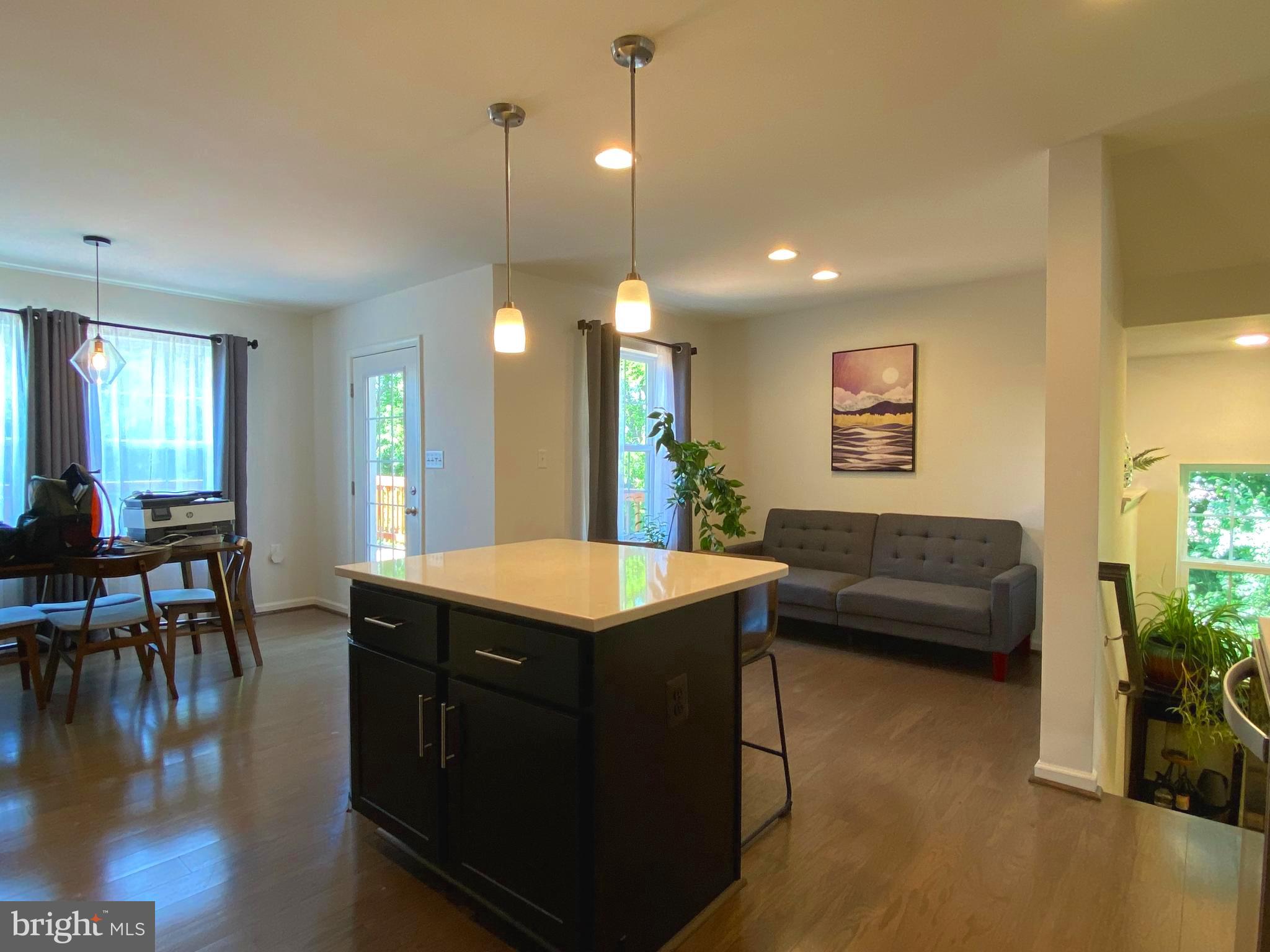 STONEBROOK VILLAGE - Residential