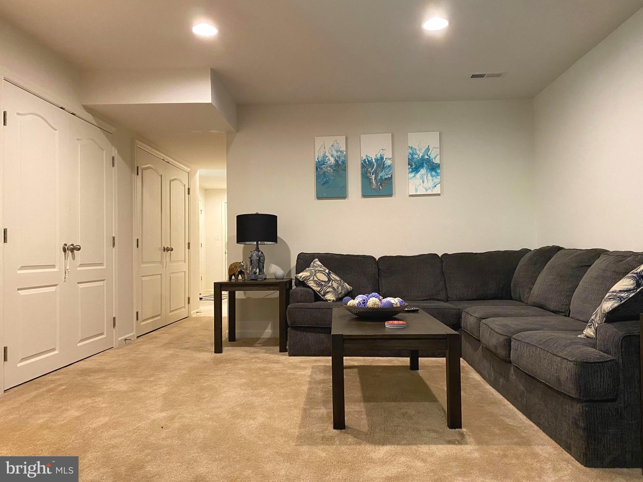 STONEBROOK VILLAGE - Residential