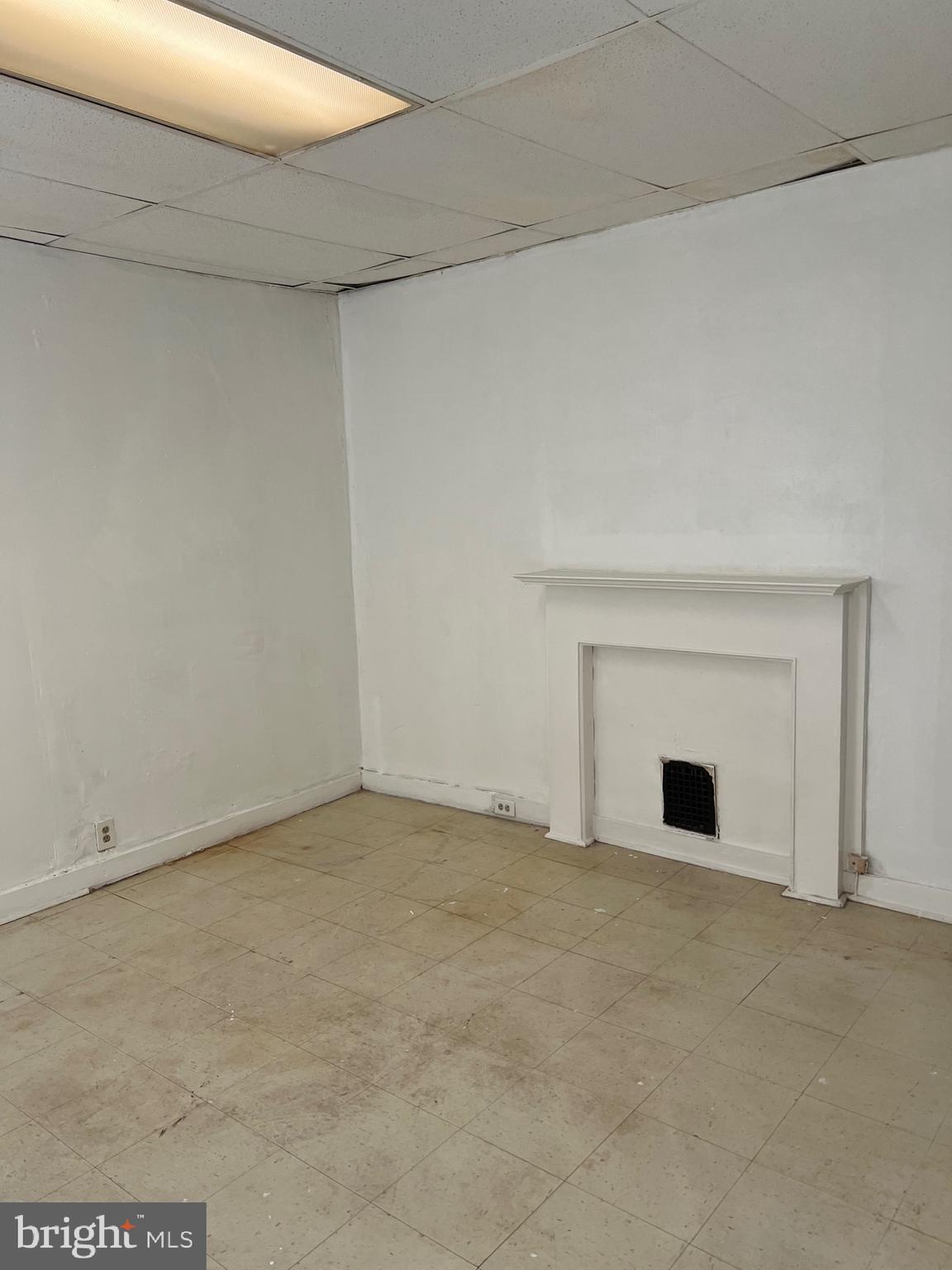 JOHNSTON SQUARE - Residential